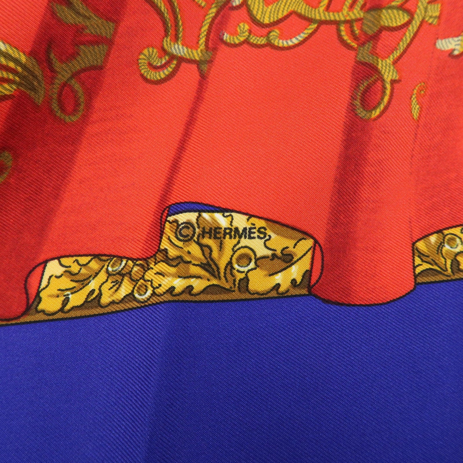 HERMES Carre 90 Silk 100% Scarf Souvenirs de Paris Blue Red Beige
