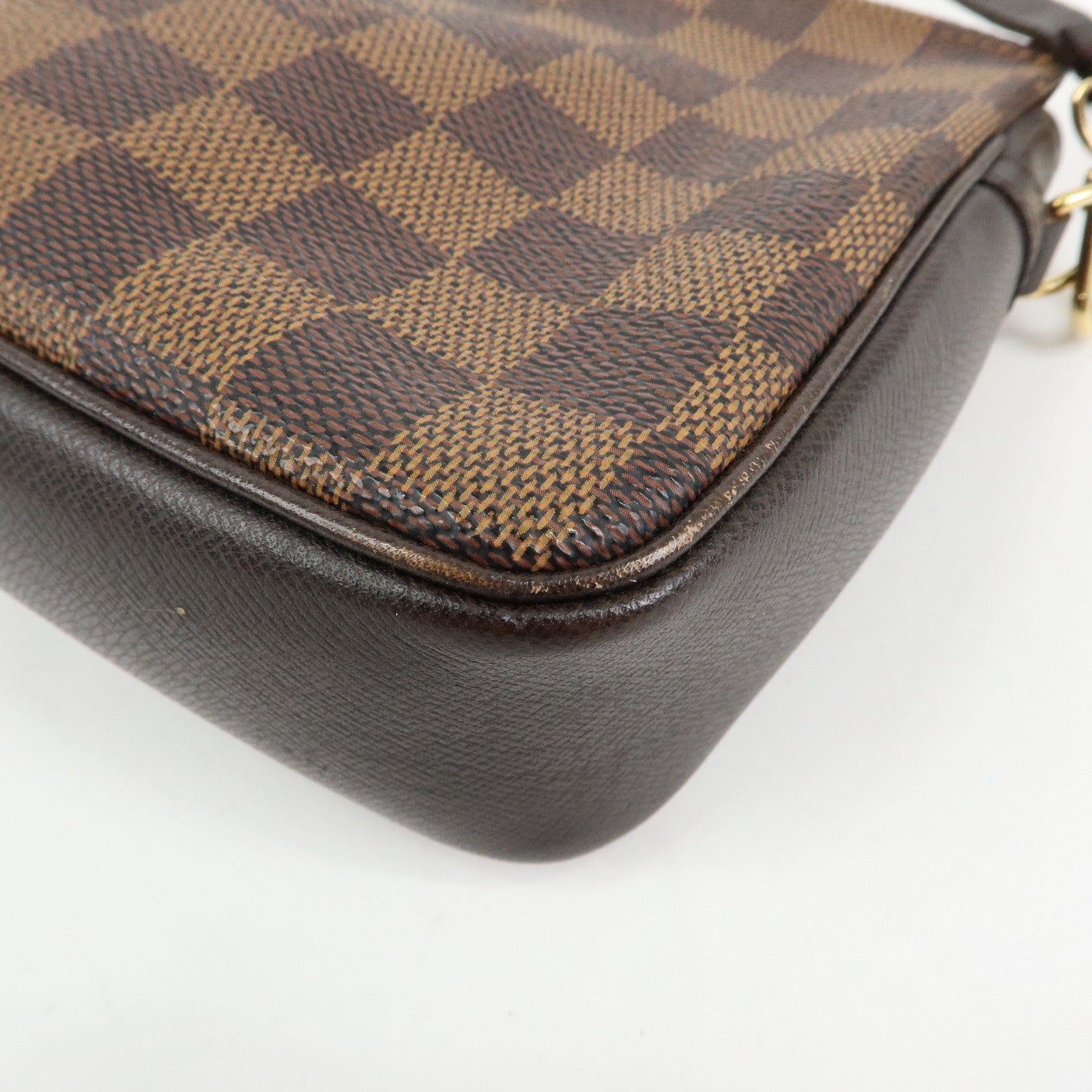 Louis Vuitton Damier Trousse Makeup Accessory Pouch Brown N51982