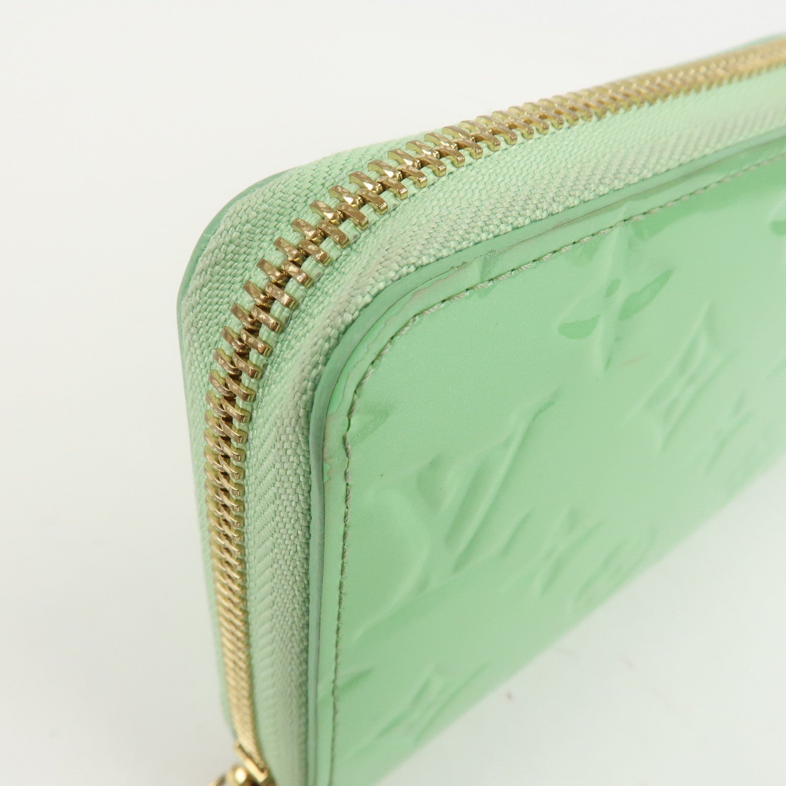 Louis Vuitton Monogram Vernis Zippy Wallet Light Green M82065 Used