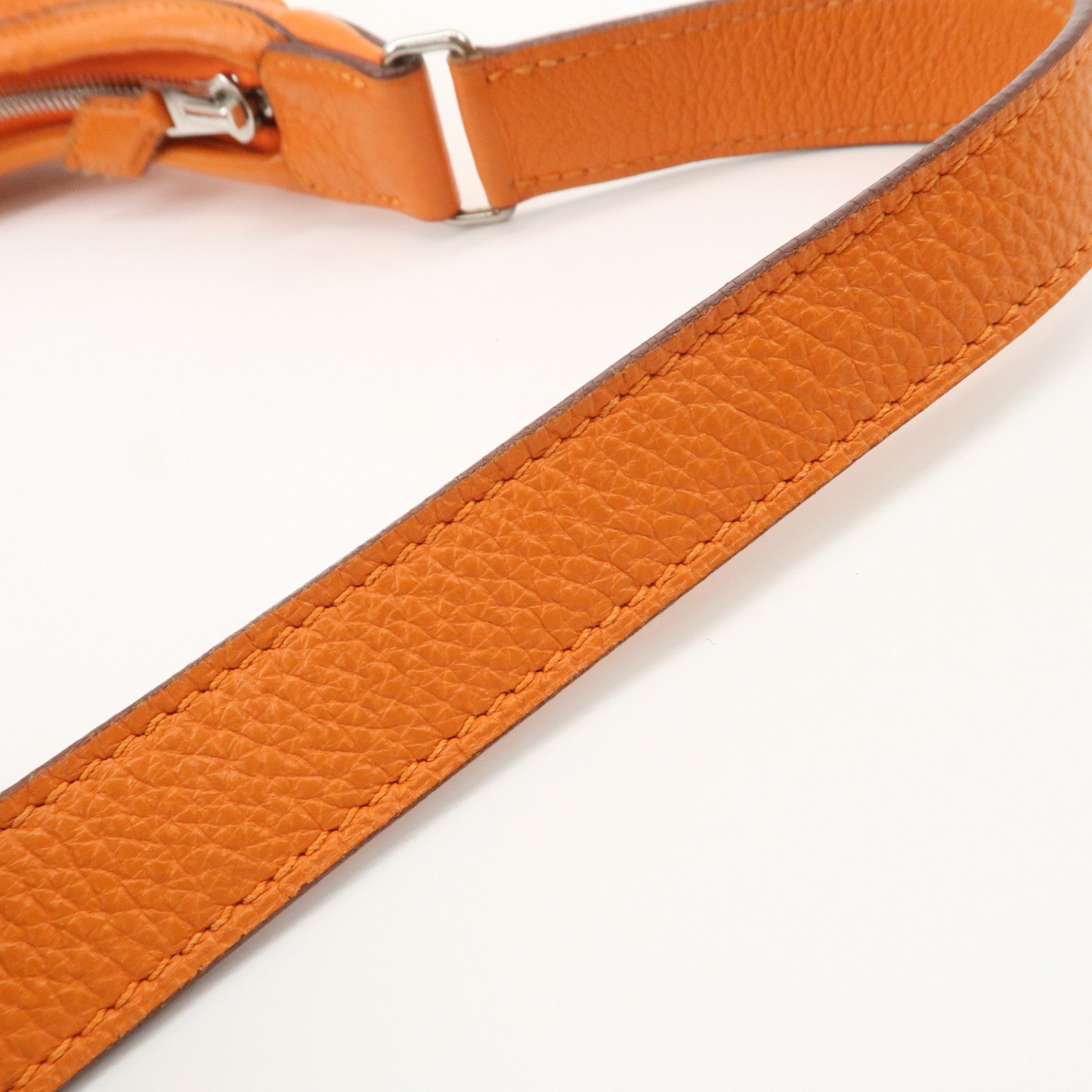 HERMES Gao Taurillon Clemence Shoulder Bag Orange