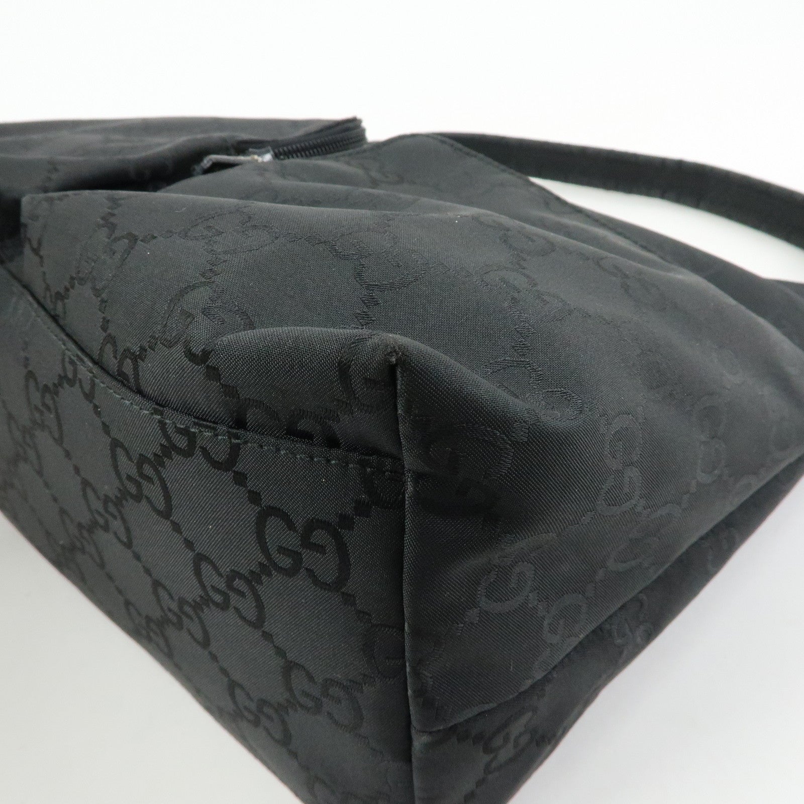 GUCCI Front Pocket GG Nylon Leather Shoulder Bag Black 001・3380