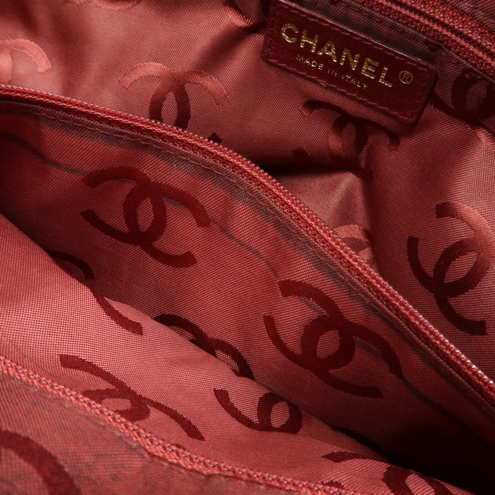 CHANEL Caviarskin Shoulder Bag Hand Bag Red