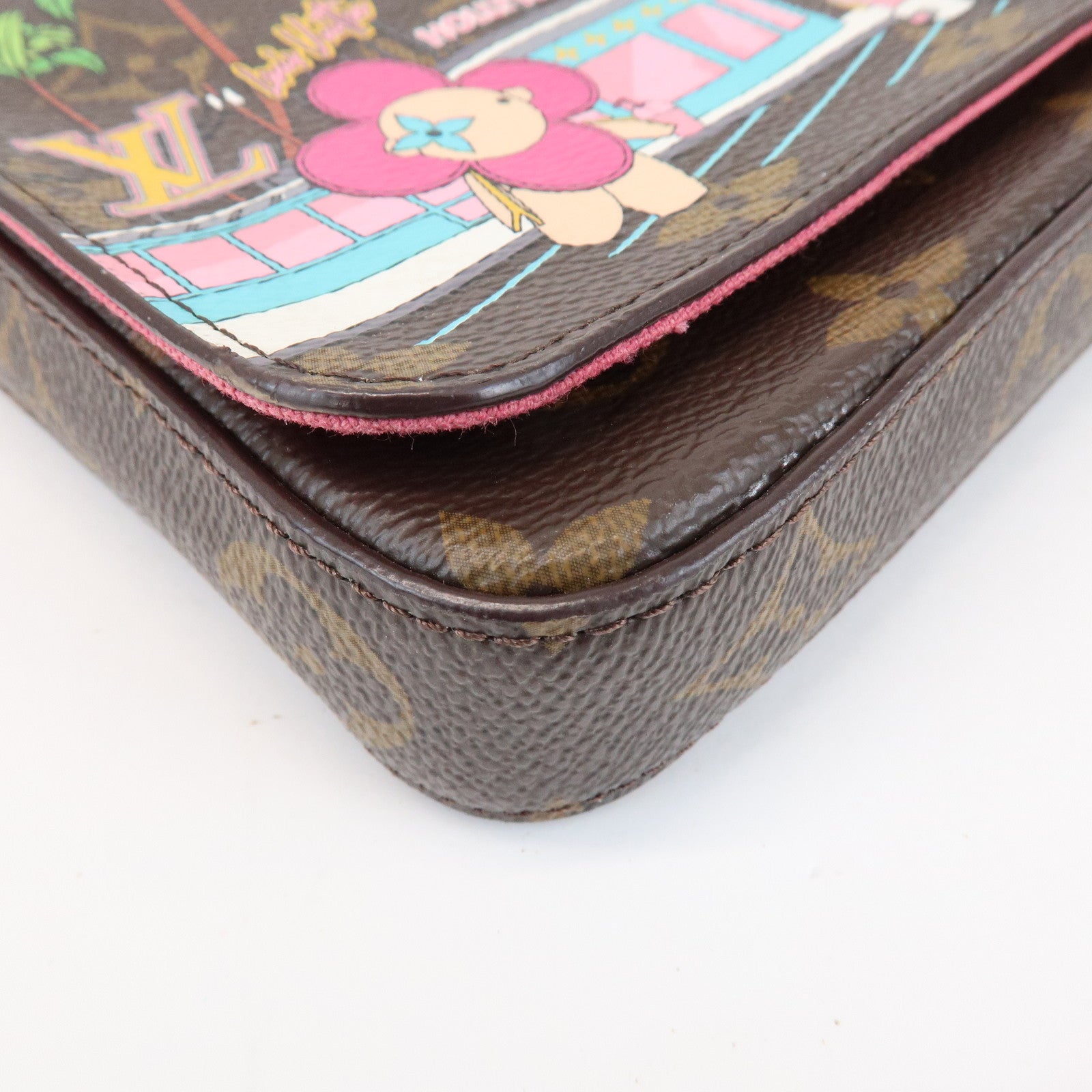 Louis Vuitton Monogram Vivienne X'mas Pochette Felicie M80859