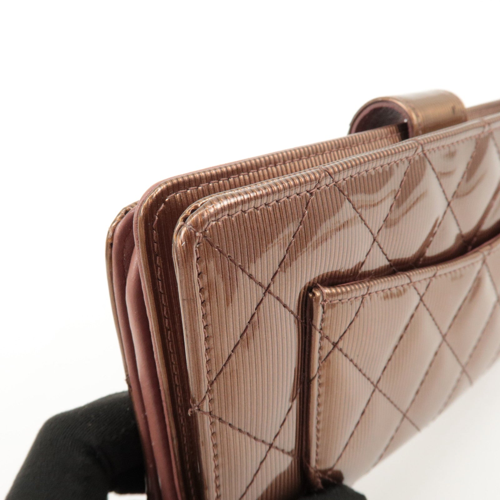 CHANEL Matelasse Patent Leather Long Wallet Silver HDW Brown Used