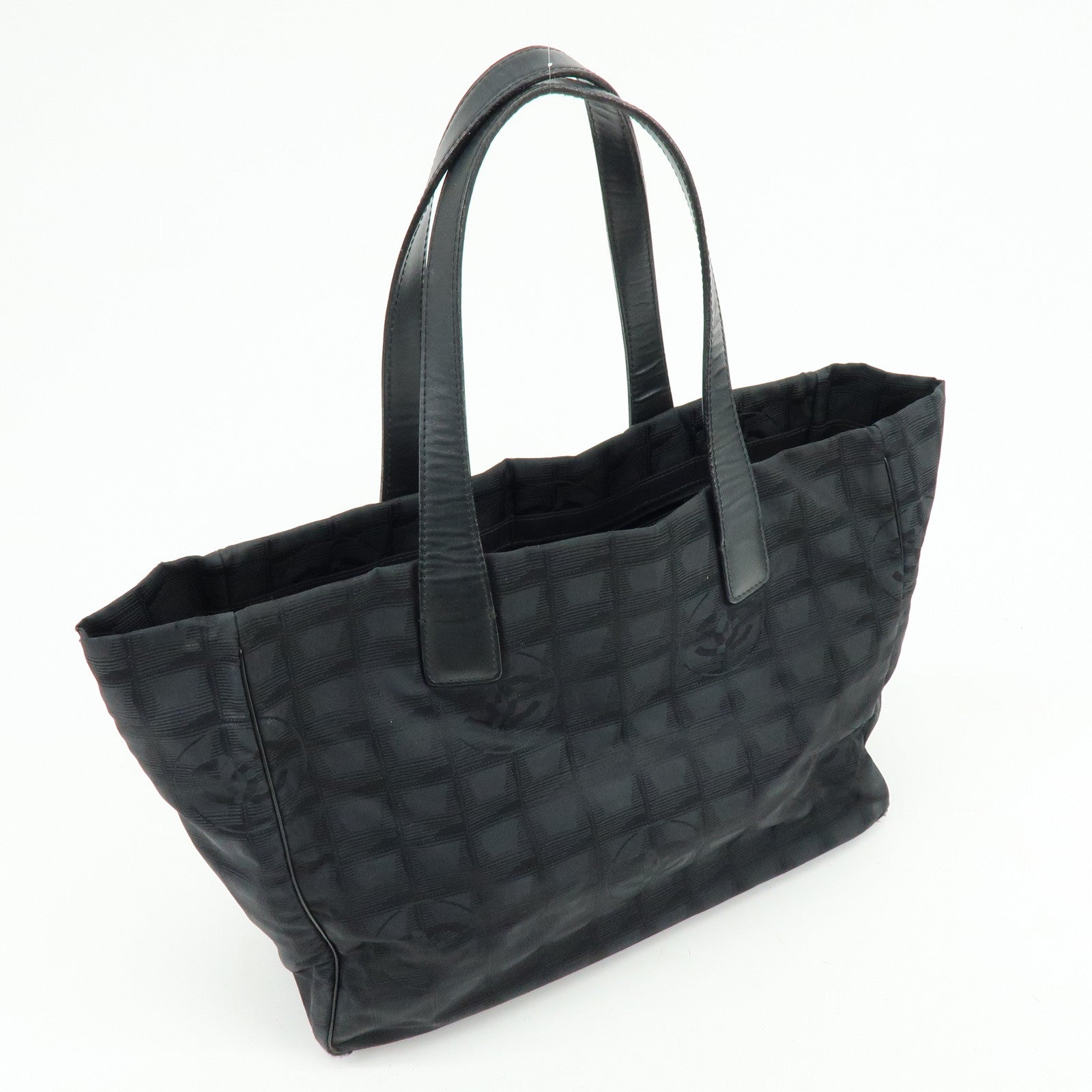 CHANEL New Travel Line Nylon Jacquard Leather Tote Bag A15991