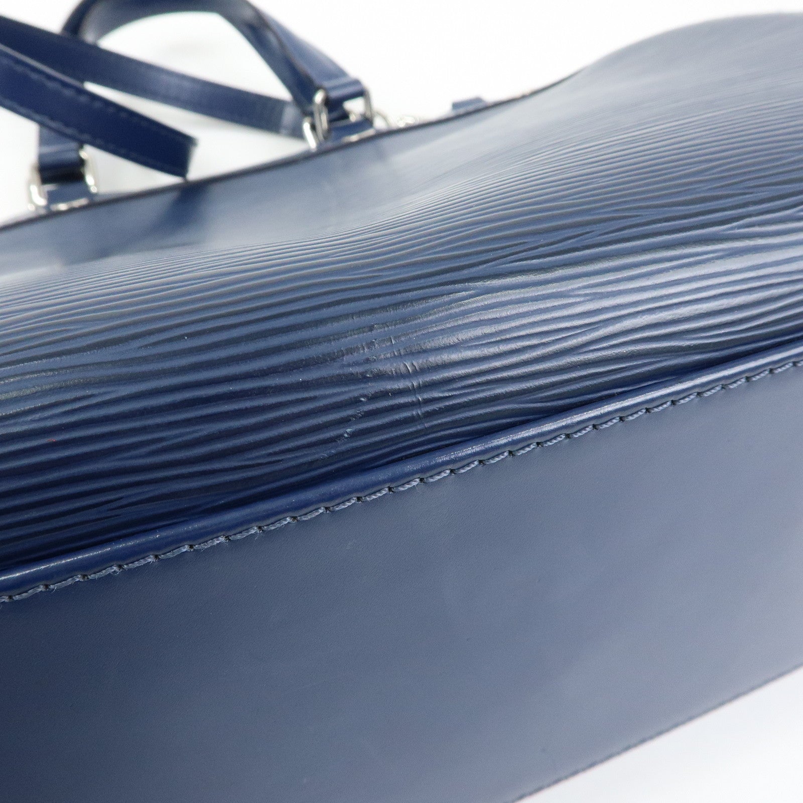 Louis Vuitton Epi Brea MM 2Way Bag Hand Bag Indigo M40821