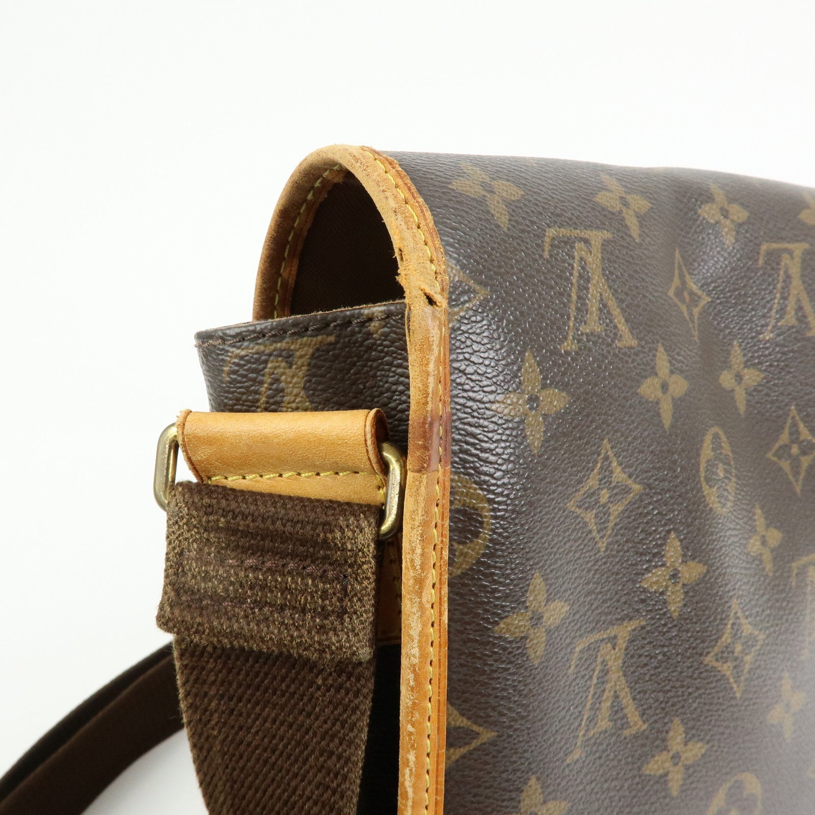 Louis Vuitton Monogram Messenger Bosphore PM Shoulder Bag M40106