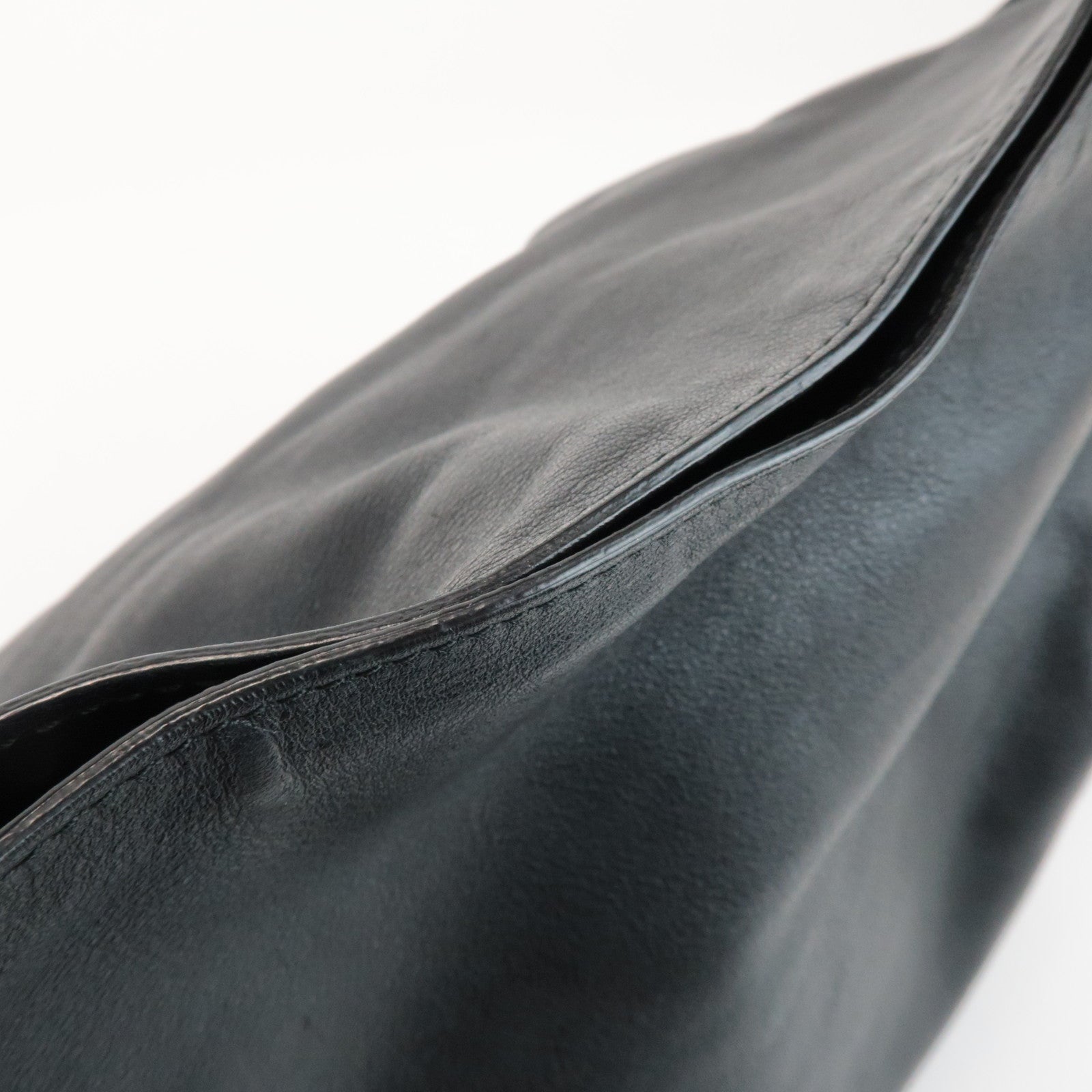 BOTTEGA VENETA Intrecciato Leather Shoulder Bag Black