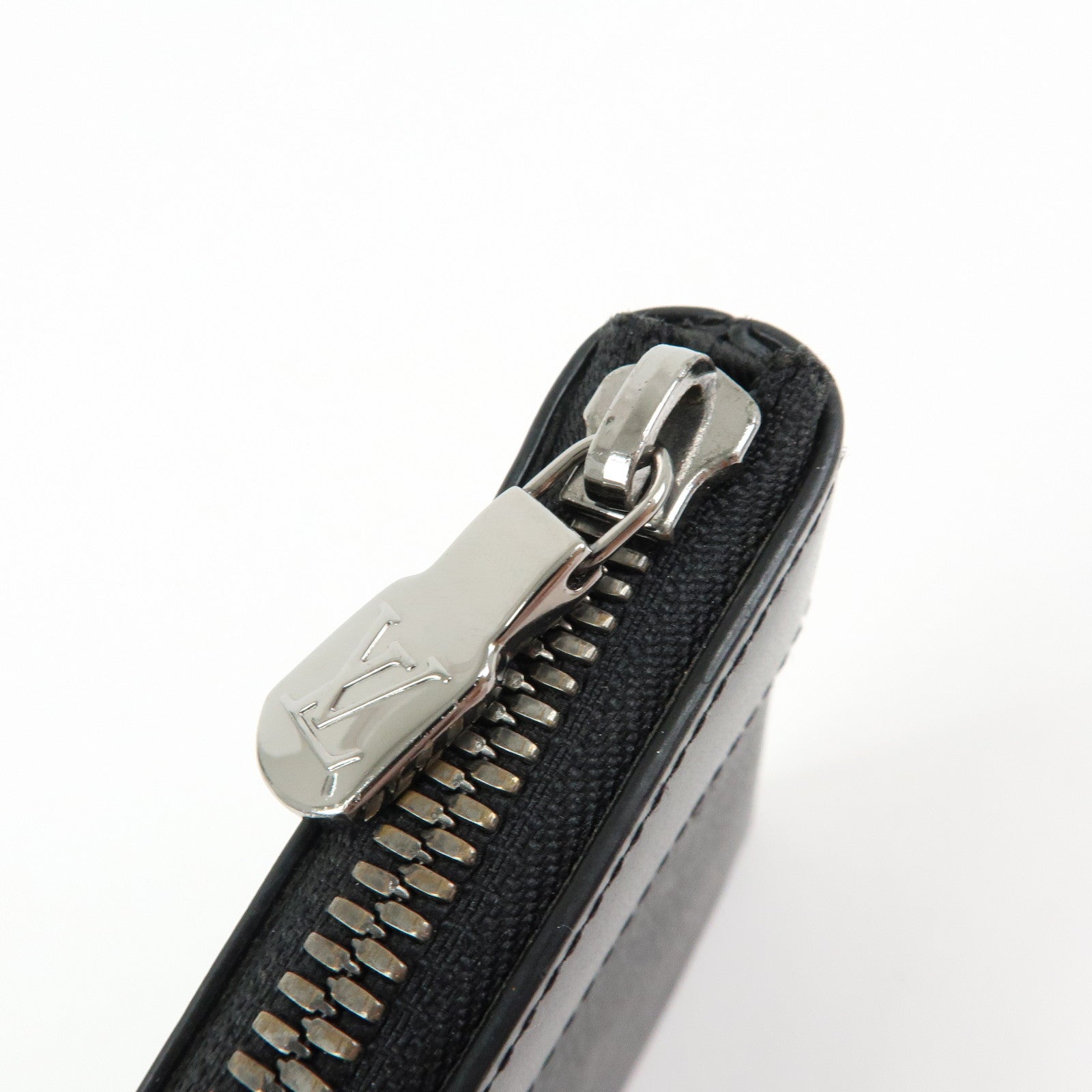 Louis Vuitton Monogram Eclips Pochette Discovery PM Pouch M44323