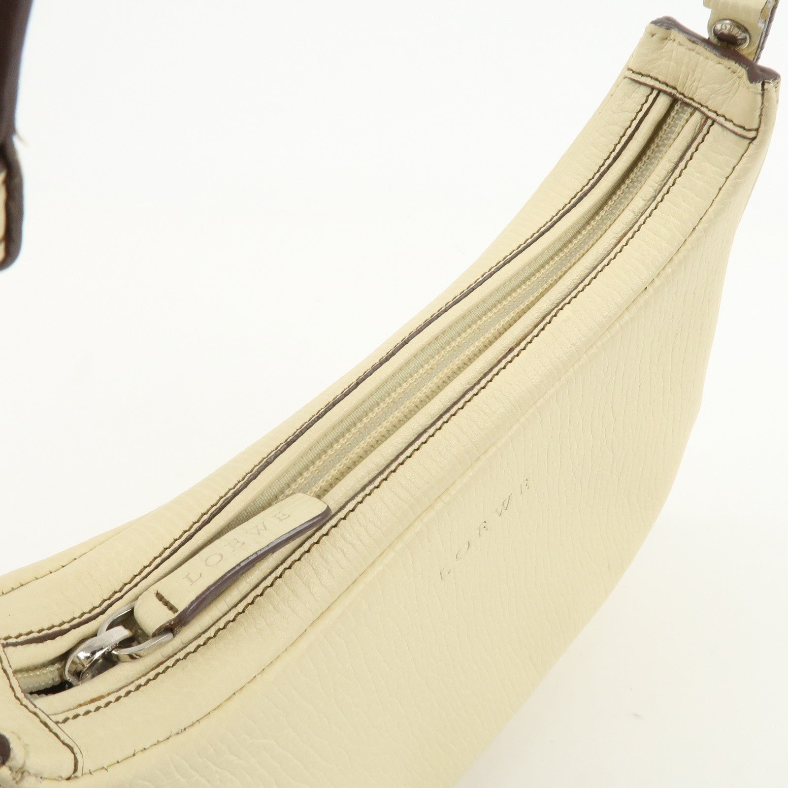 LOEWE Embossed Leather Shoulder Bag Hand Bag Ivory