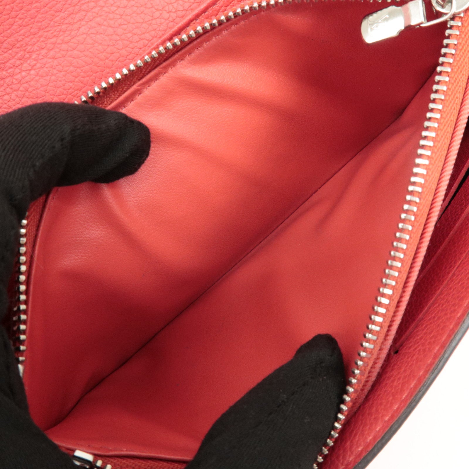 Louis Vuitton Portefeuille Rock Me 2 Long Flap Wallet Ruby M62326 Used