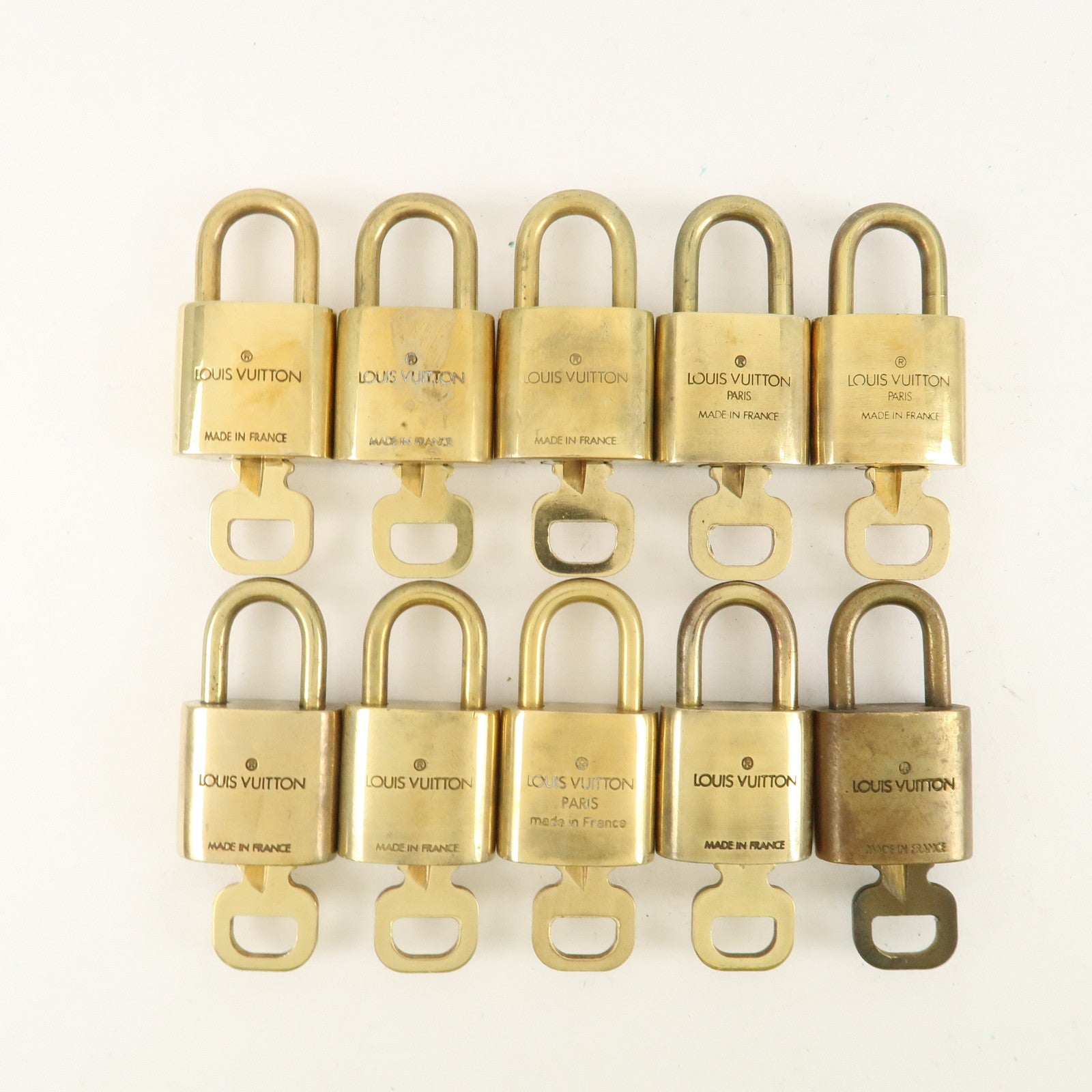 Louis Vuitton Set of 10 Lock & Key Cadena Key Lock Metal Gold Used