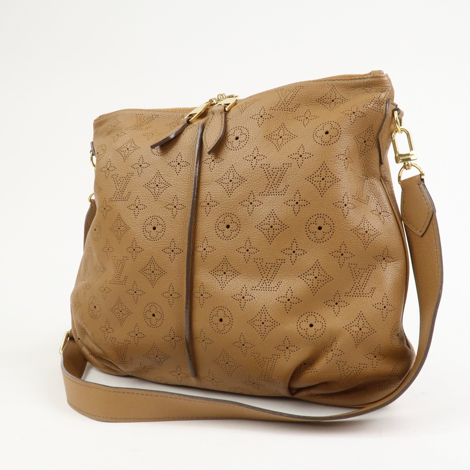 Louis Vuitton Monogram Mahina Selene MM Shoulder Bag Caramel M94214