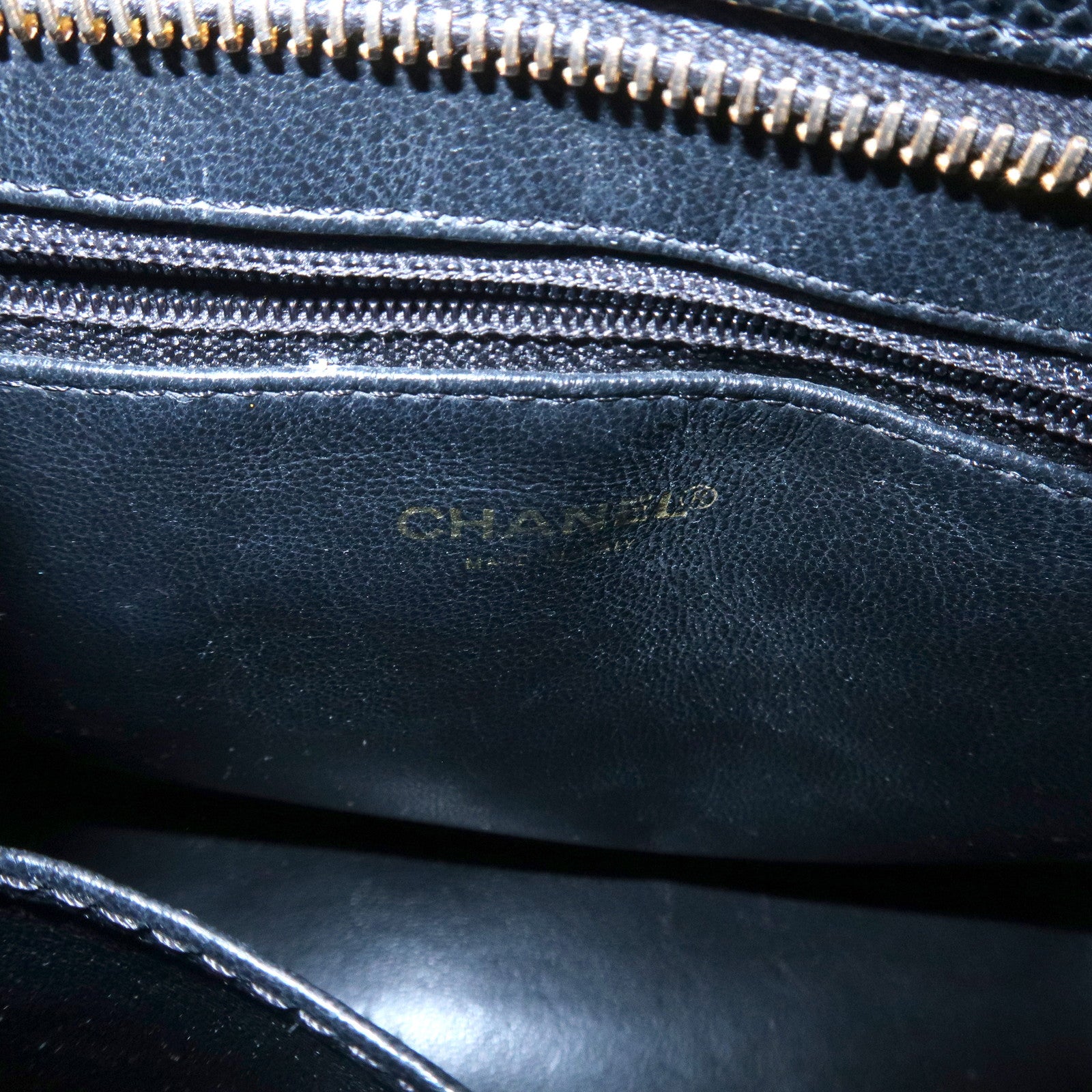CHANEL Matelasse Caviarskin Medallion Tote Bag Hand Bag A01804