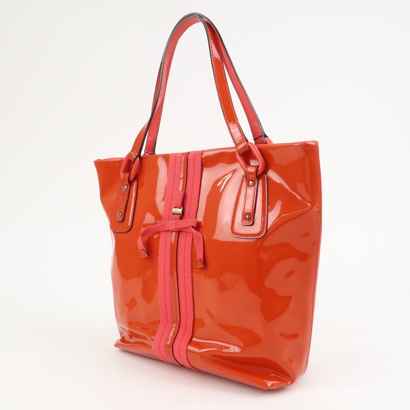 Ferragamo Vara Patent Leather Shoulder Bag Orange