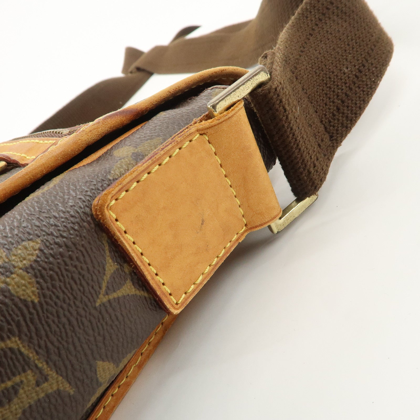 Louis Vuitton Monogram Messenger Bosphore PM Shoulder Bag M40106 Used