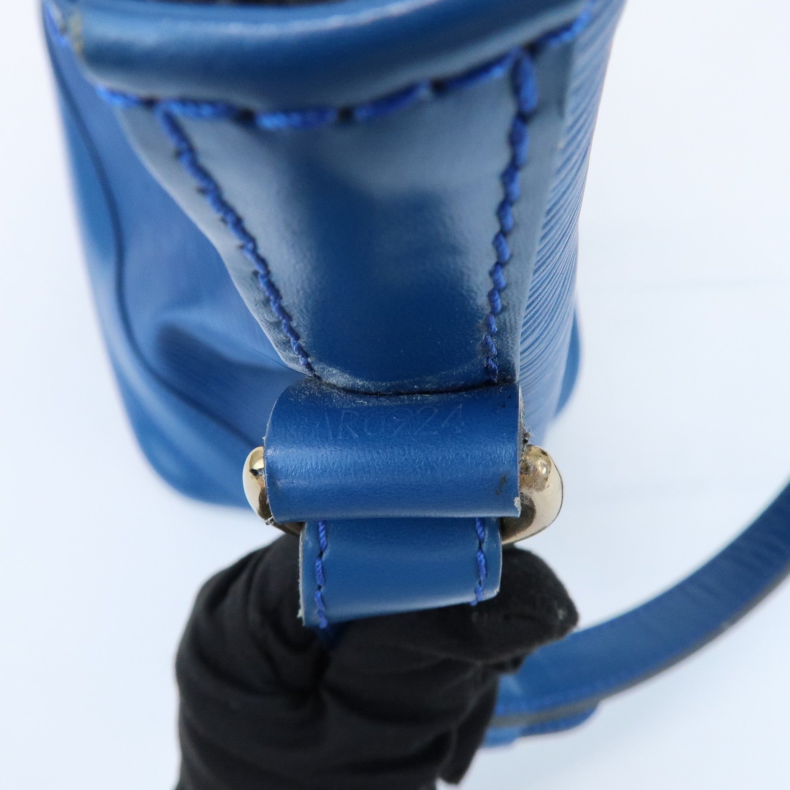 Louis Vuitton Epi Leather Noe Shoulder Bag Toledo Blue M44005
