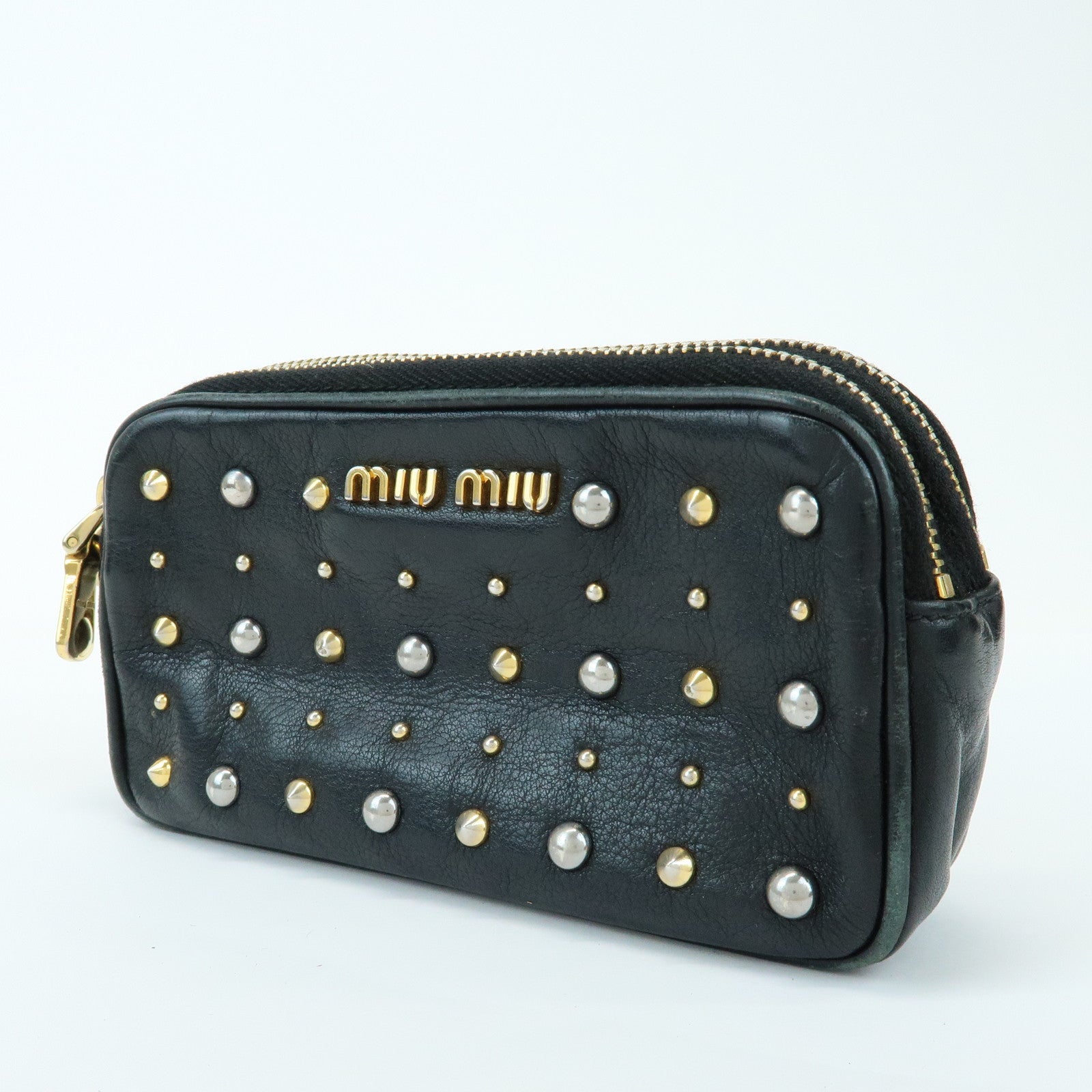 MIU MIU Lamb Skin Studs Cosmetic Pouch Accessoires Pouch Black