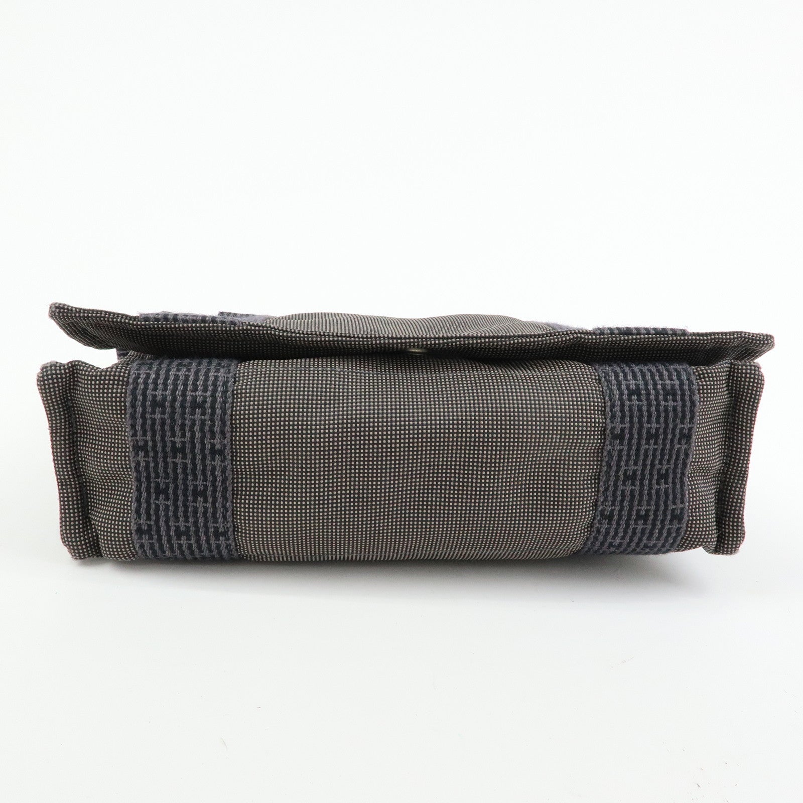 HERMES Herline Bassac PM Fourre Tout Shoulder Bag Crossbody Bag