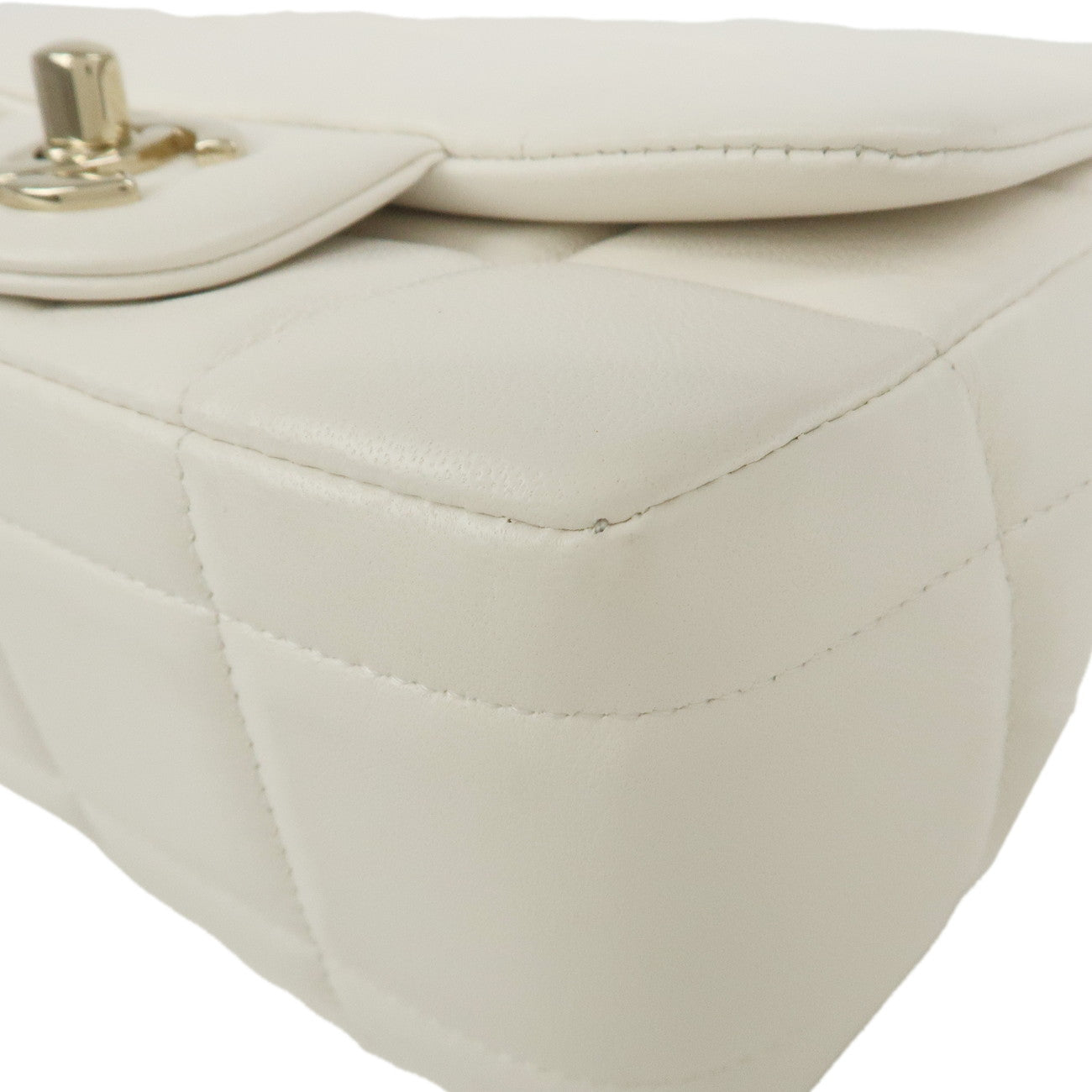 CHANEL Chocolate Bar Lamb skin White   Gold -
