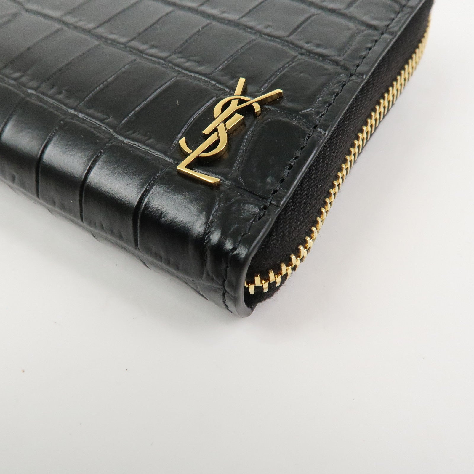 SAINT LAURENT Logo Emboss Leather Zippy Long Wallet Black