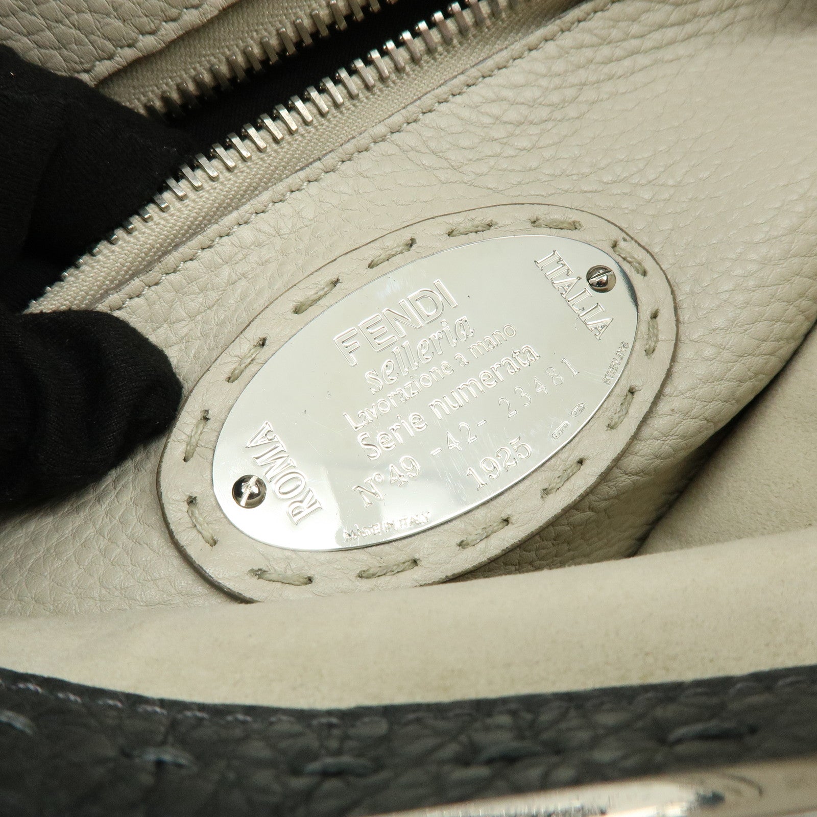 FENDI Selleria Peekaboo Calf Leather 2Way Shoulder Hand Bag 8BN226