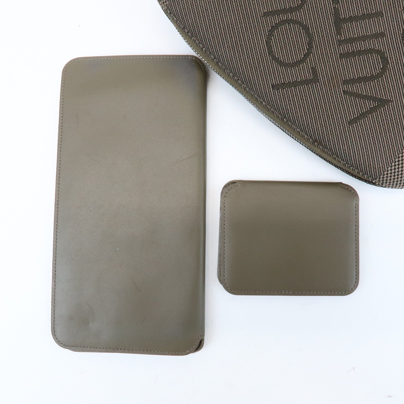 Louis Vuitton Damier Geant Marge Canvas Body Bag Terre M93500