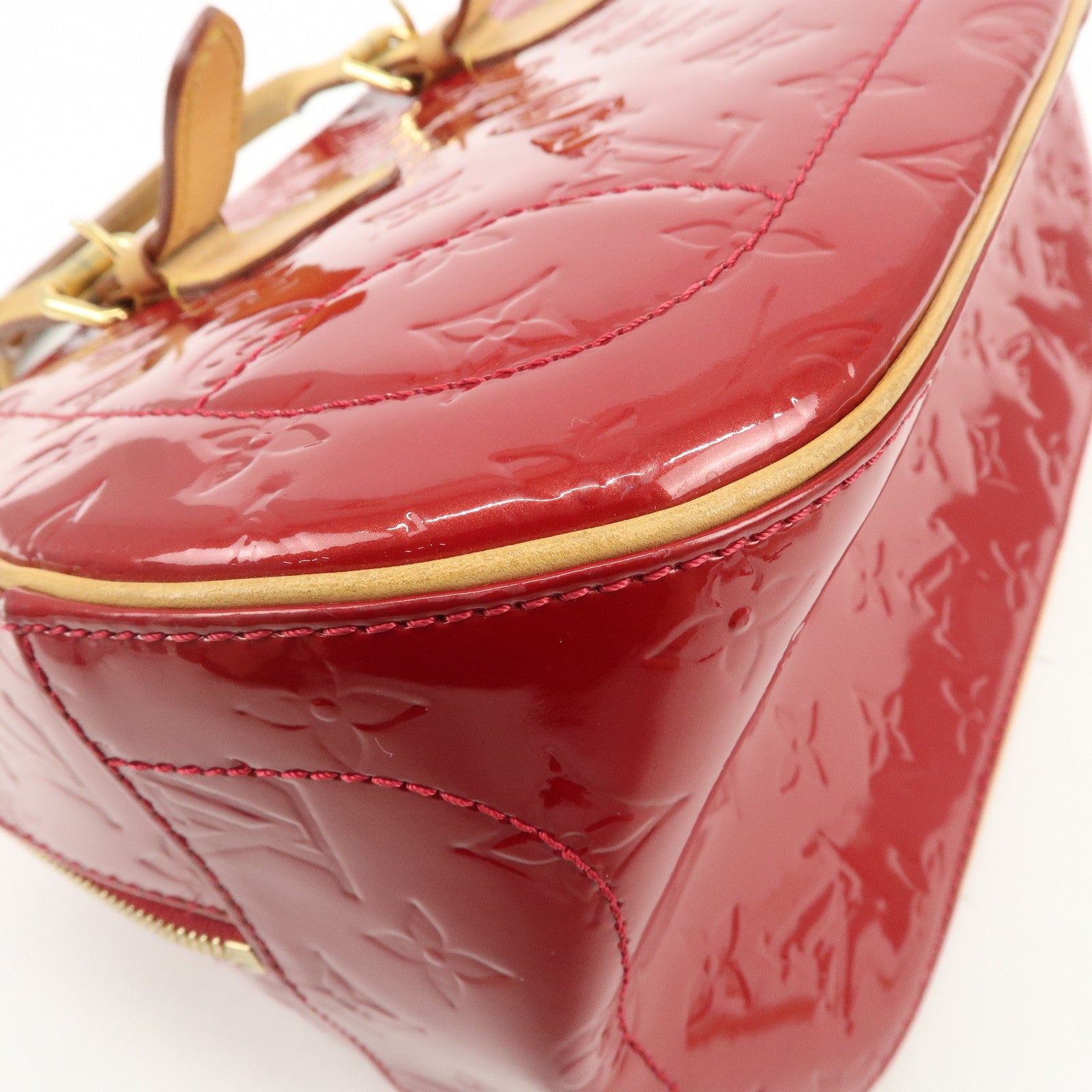 Louis Vuitton Monogram Vernis Summit Drive Hand Bag Red M93513