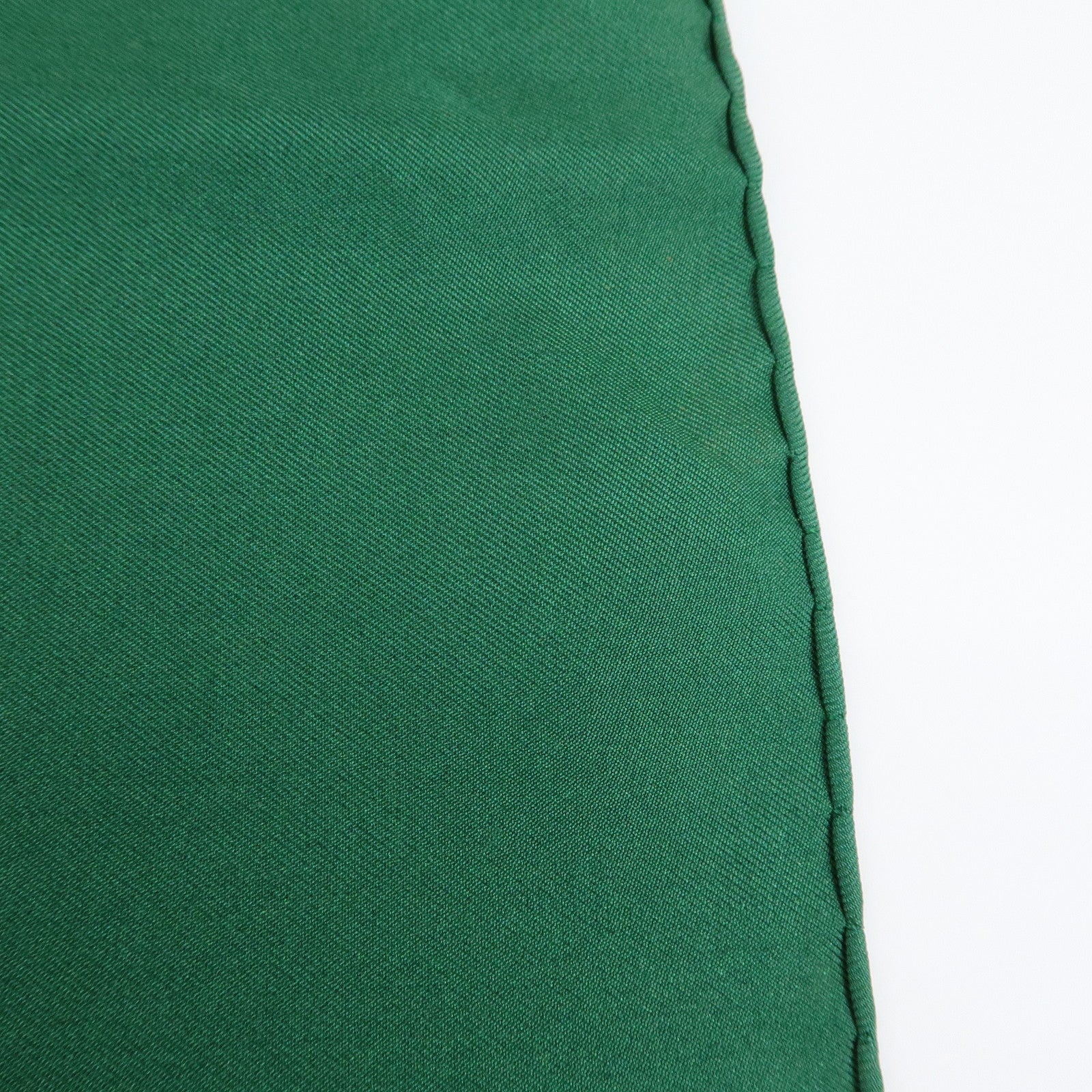 HERMES Carre 90 Silk 100% Scarf BRIDES DE GALA Bridle Green White