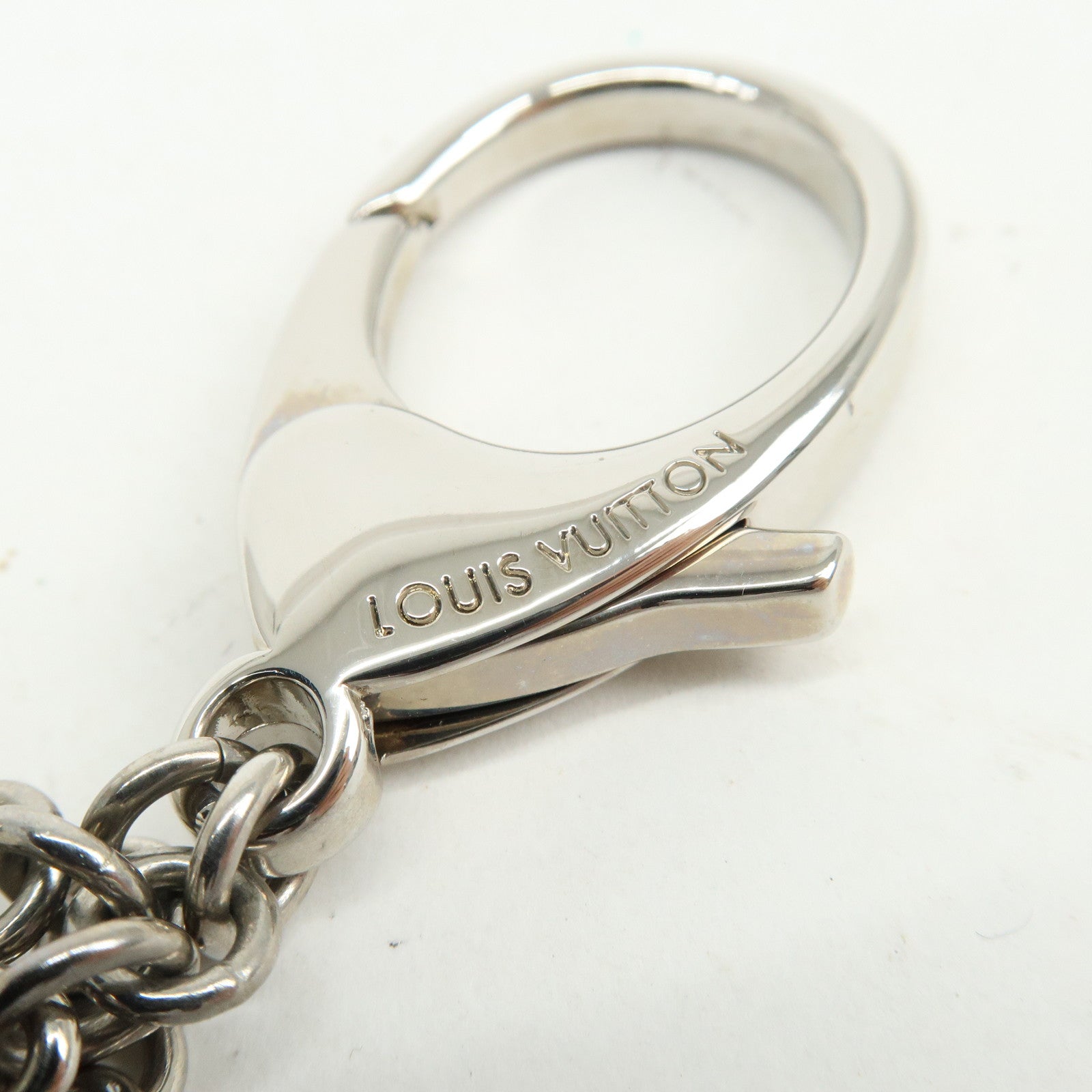 Louis Vuitton Bijoux Sac Fleur de Epi Bag Metal Charm White M65085