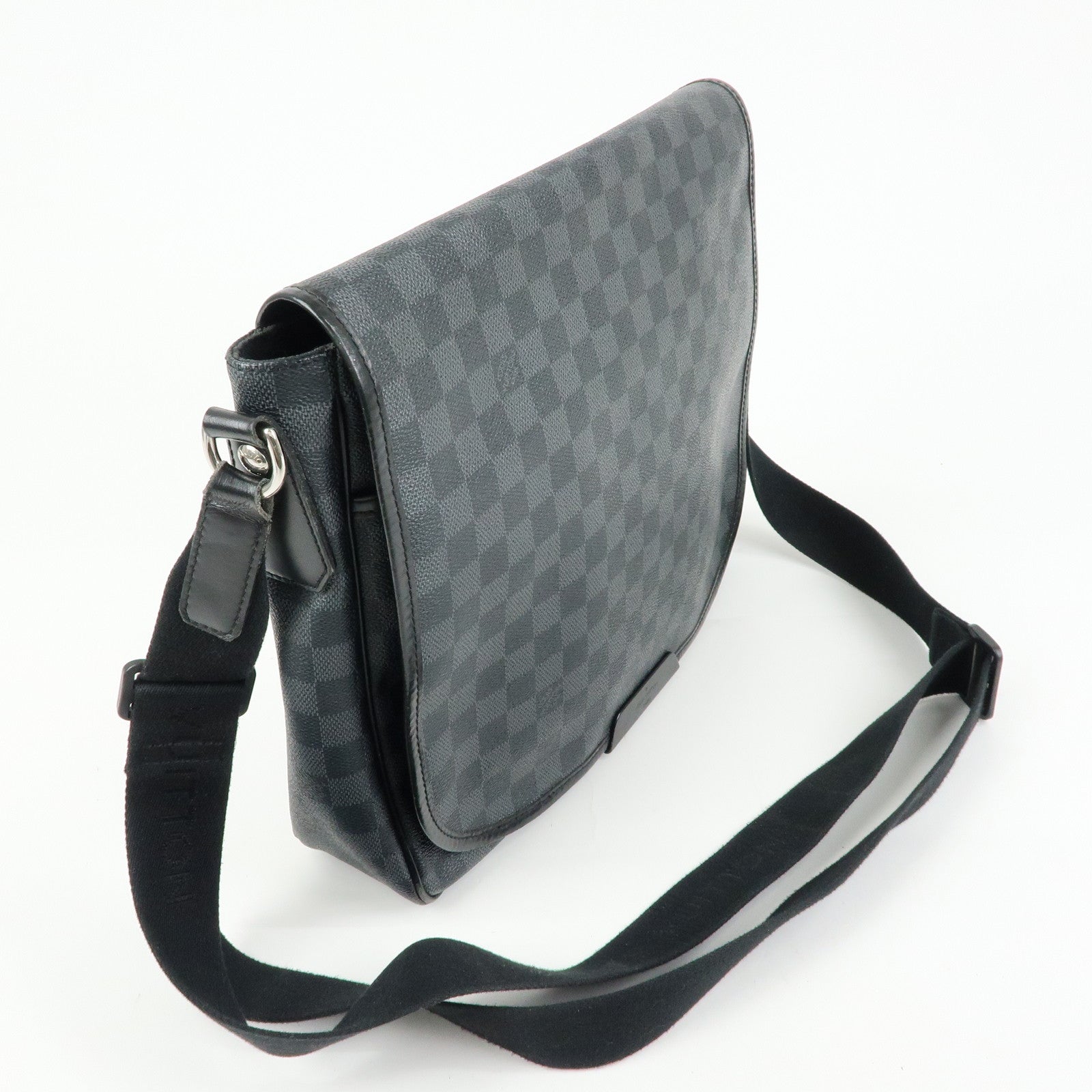 Louis Vuitton Damier Graphite Daniel MM Shoulder Bag N58029