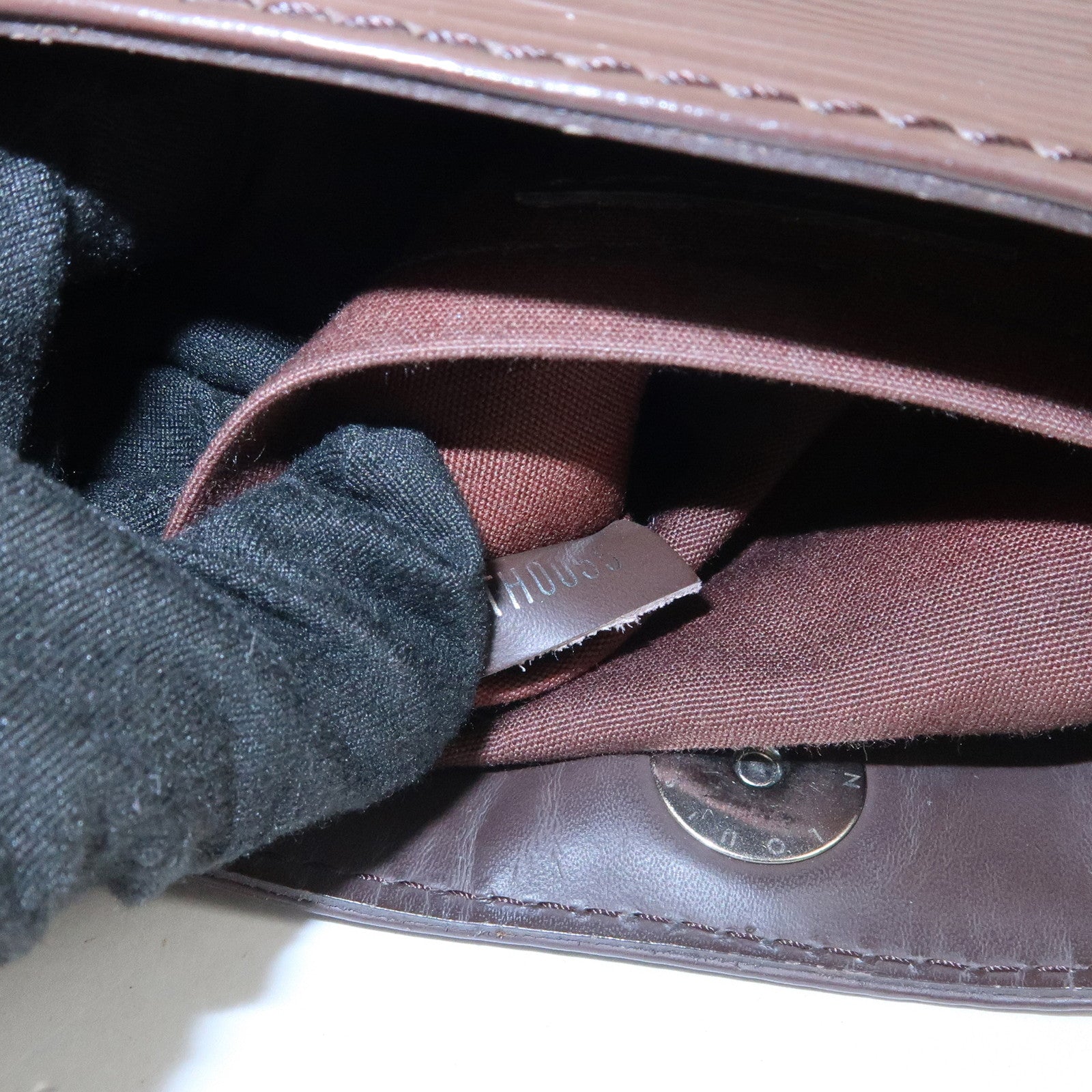 Louis Vuitton Epi Mandala PM Hand Bag Shoulder Bag Mocha M5893D