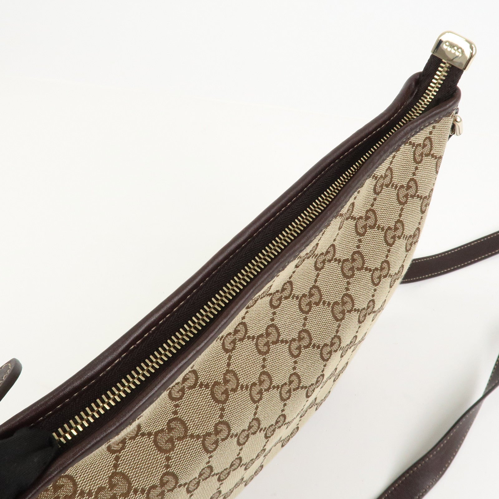 GUCCI New Britt Interlocking G Canvas Leather Shoulder Bag 169998