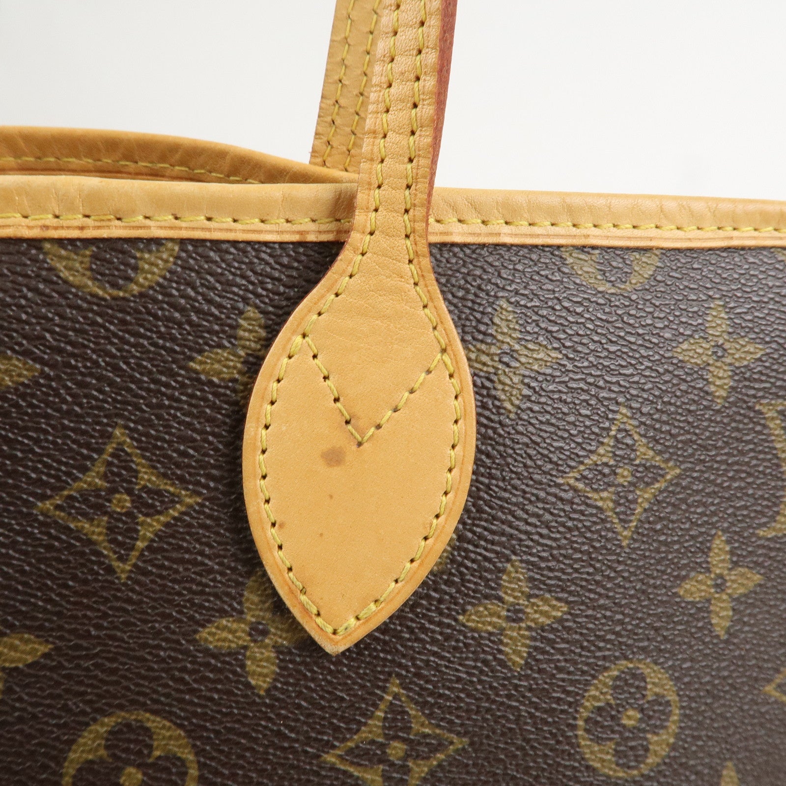 Louis Vuitton Monogram Neverfull GM Tote Bag Brown M40157