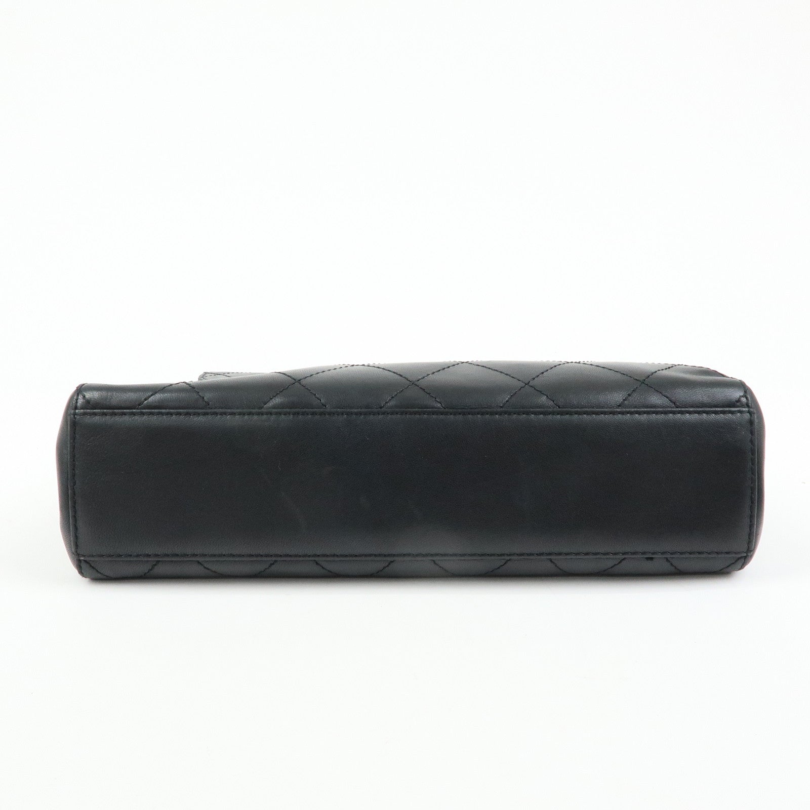CHANEL Matelasse Lamb Skin Chain Shoulder Bag Black Gold