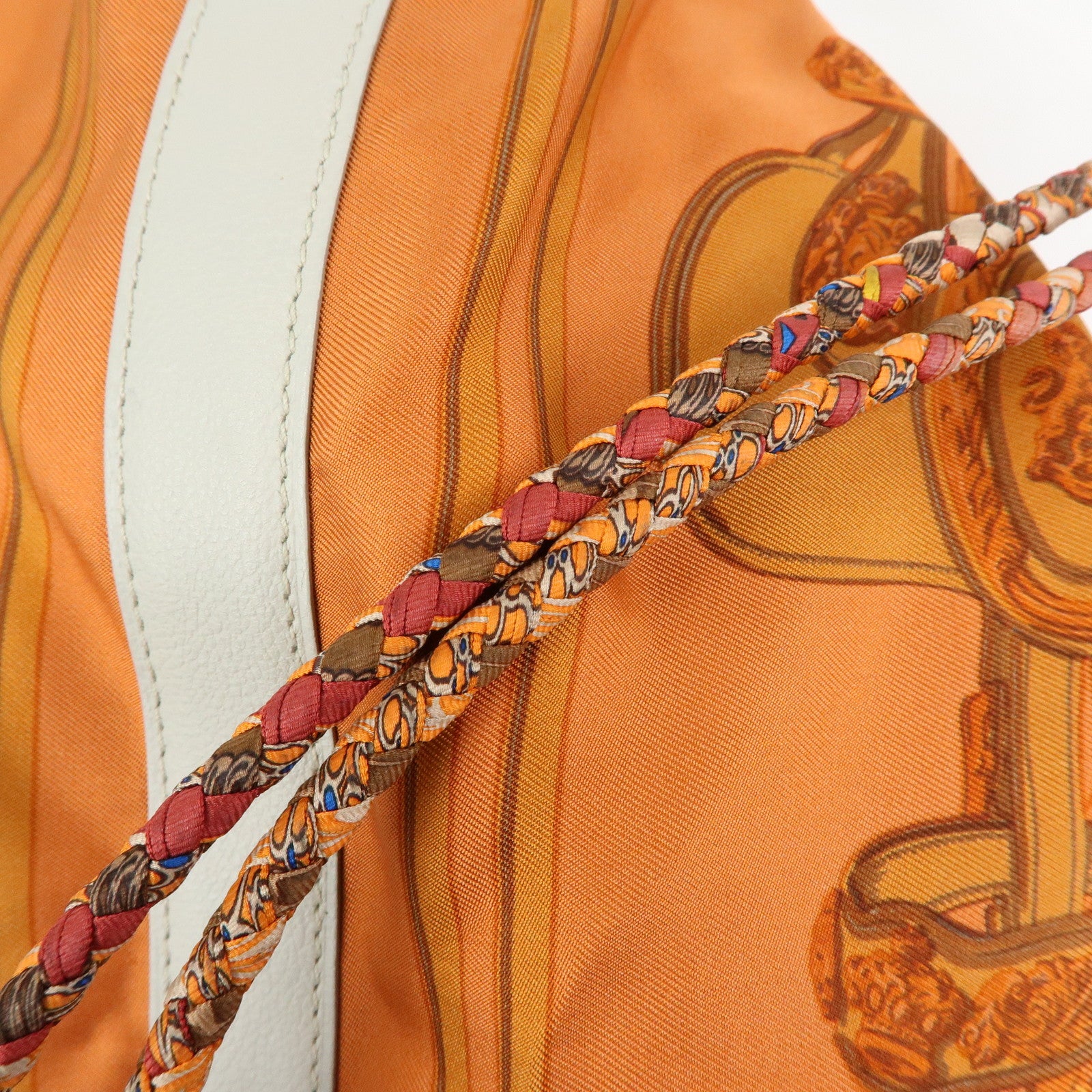 HERMES Silk Taurillon Sac SoieCool22 Shoulder Bag □O Stamped Orange