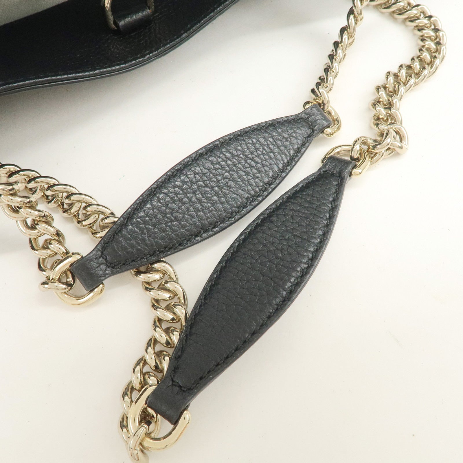 GUCCI SOHO Interlocking G Leather Chain Shoulder Bag Black 536196
