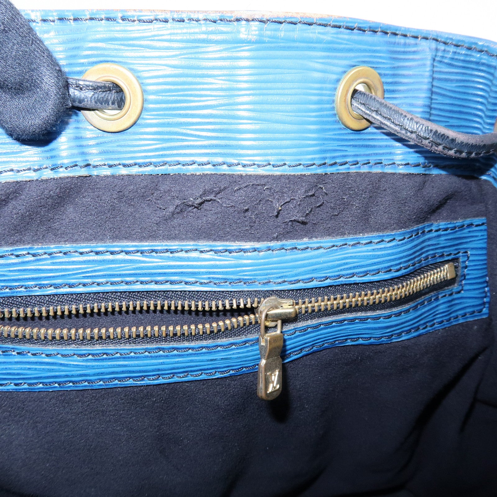 Louis Vuitton Epi Petit Noe Bi-color Shoulder Bag Noir Blue Ｍ44152