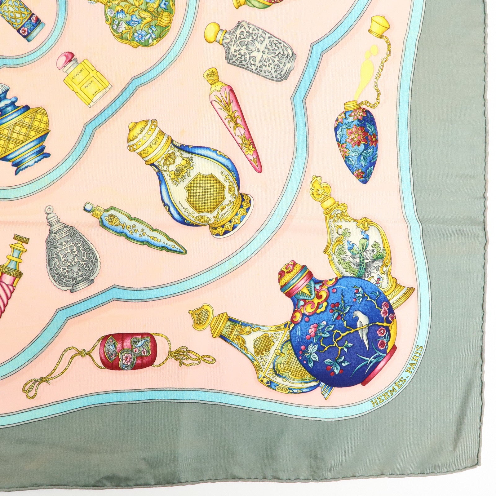 HERMES Carre 90 Silk 100% Scarf Pourvu qu'on ait l'ivresse Pink