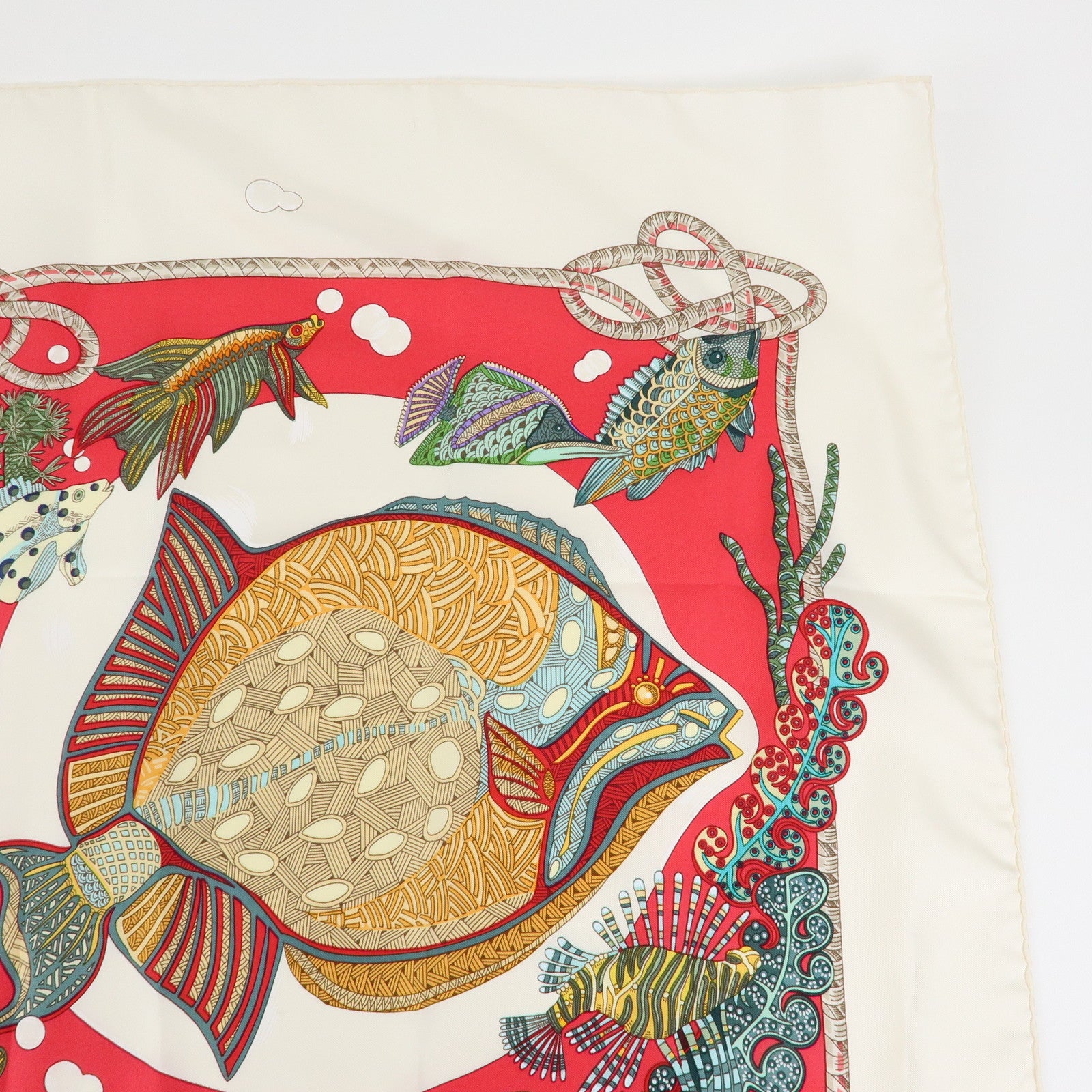 HERMES Carre 90 Silk 100% GRANDS FONDS Red White Multi Color