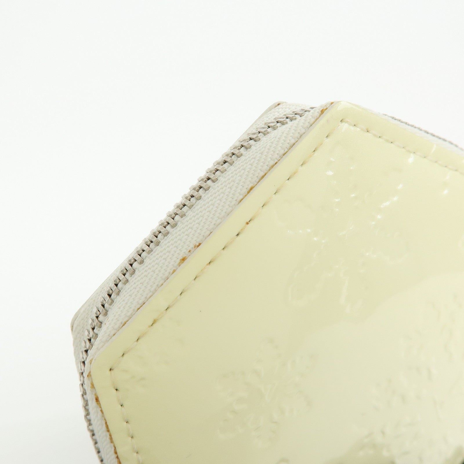 LOUIS VUITTON Monogram Vernis Porte Monnaie Flocon Coin Purse