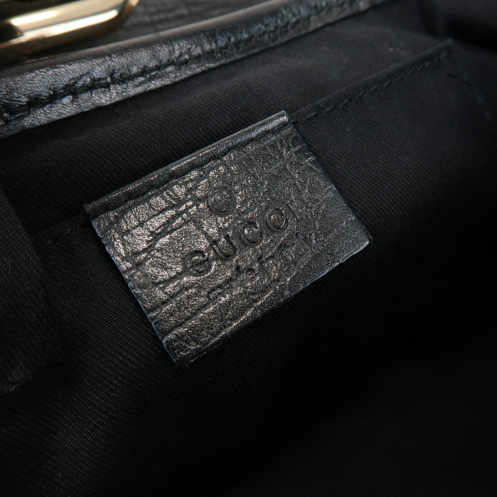 GUCCI Sherry GG Canvas Embossed Leather Shoulder Bag Black 130846