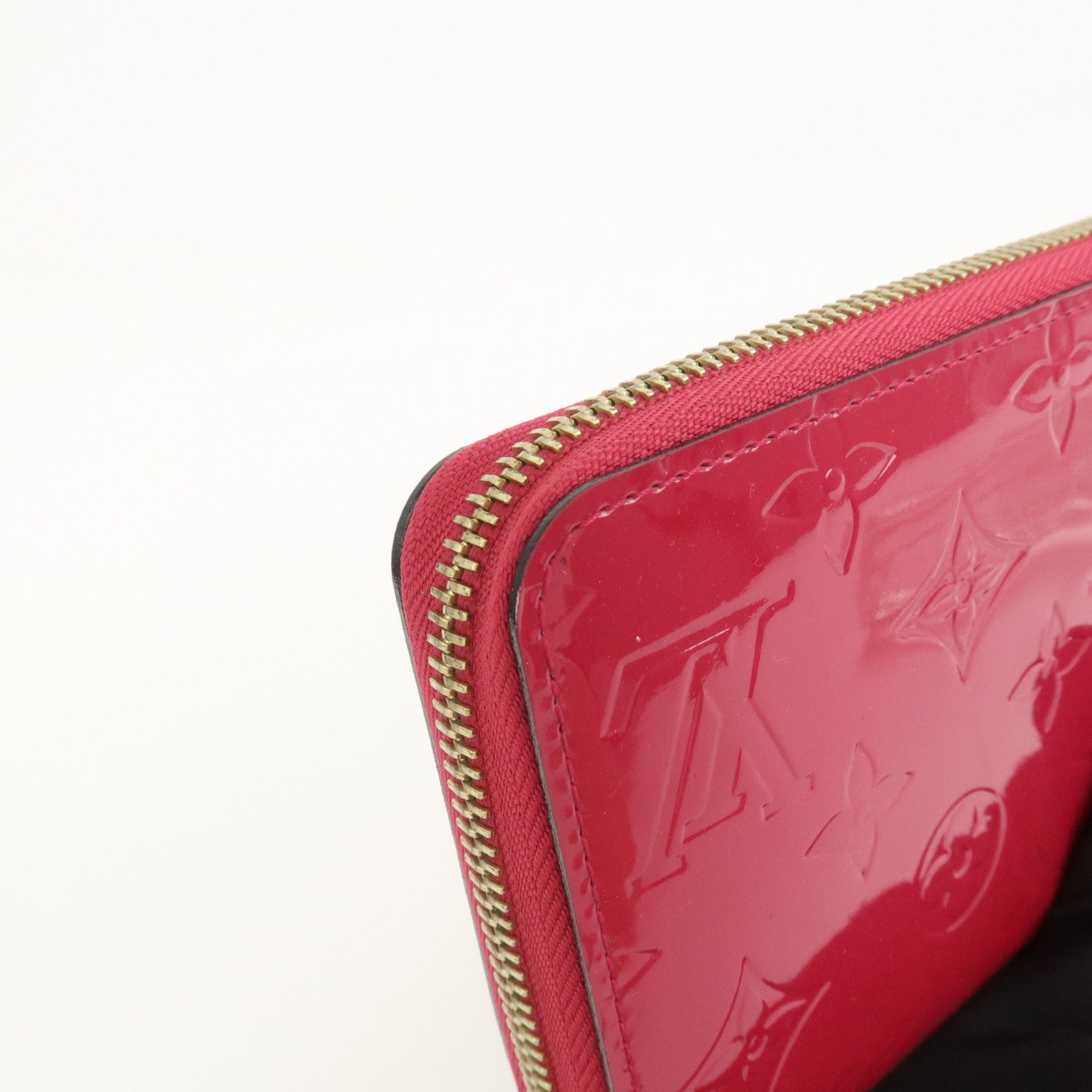 Louis Vuitton Monogram Vernis Round Zippy Wallet Rose Indien M91597