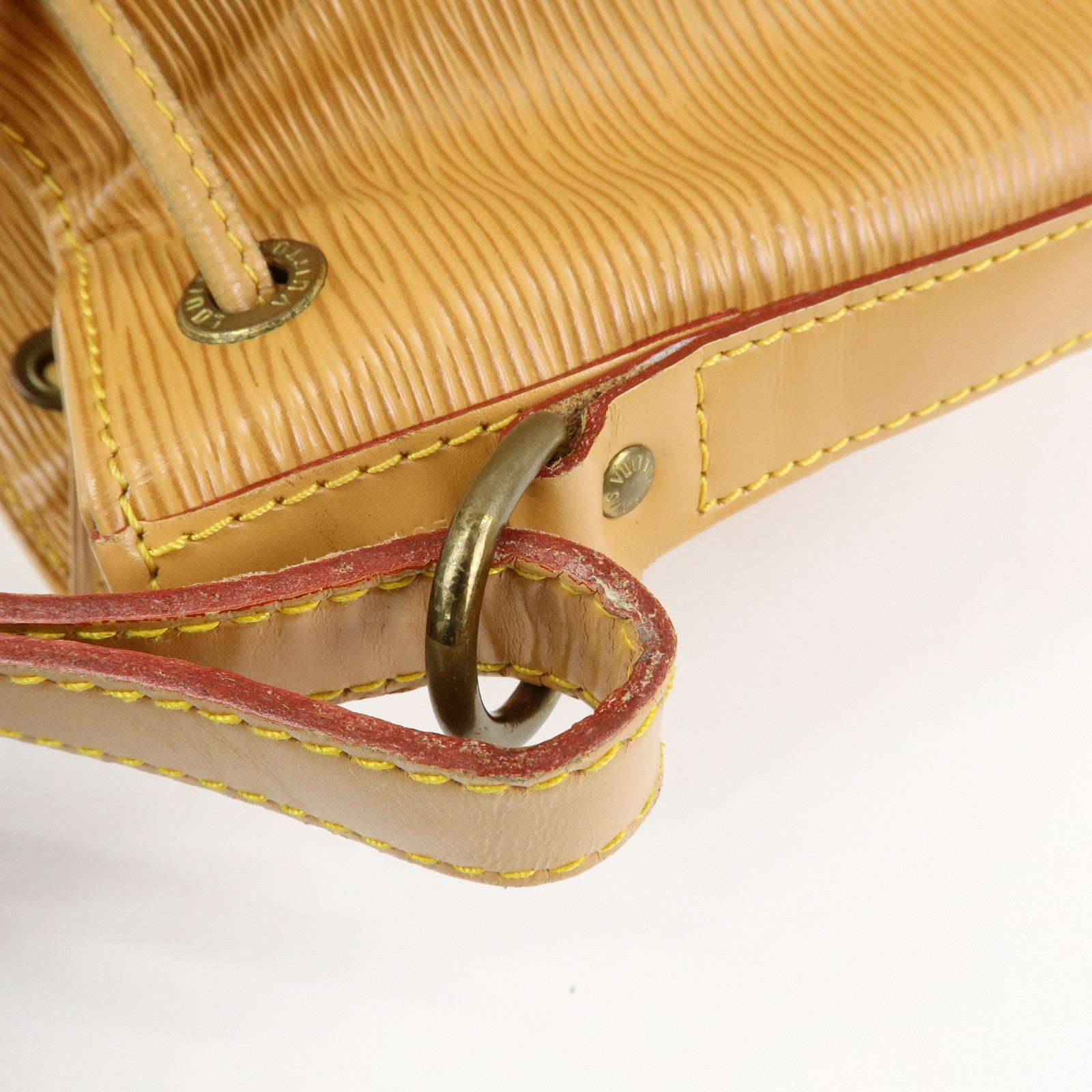 Louis Vuitton Epi Petit Noe Shoulder Bag Winnipeg Beige M44106