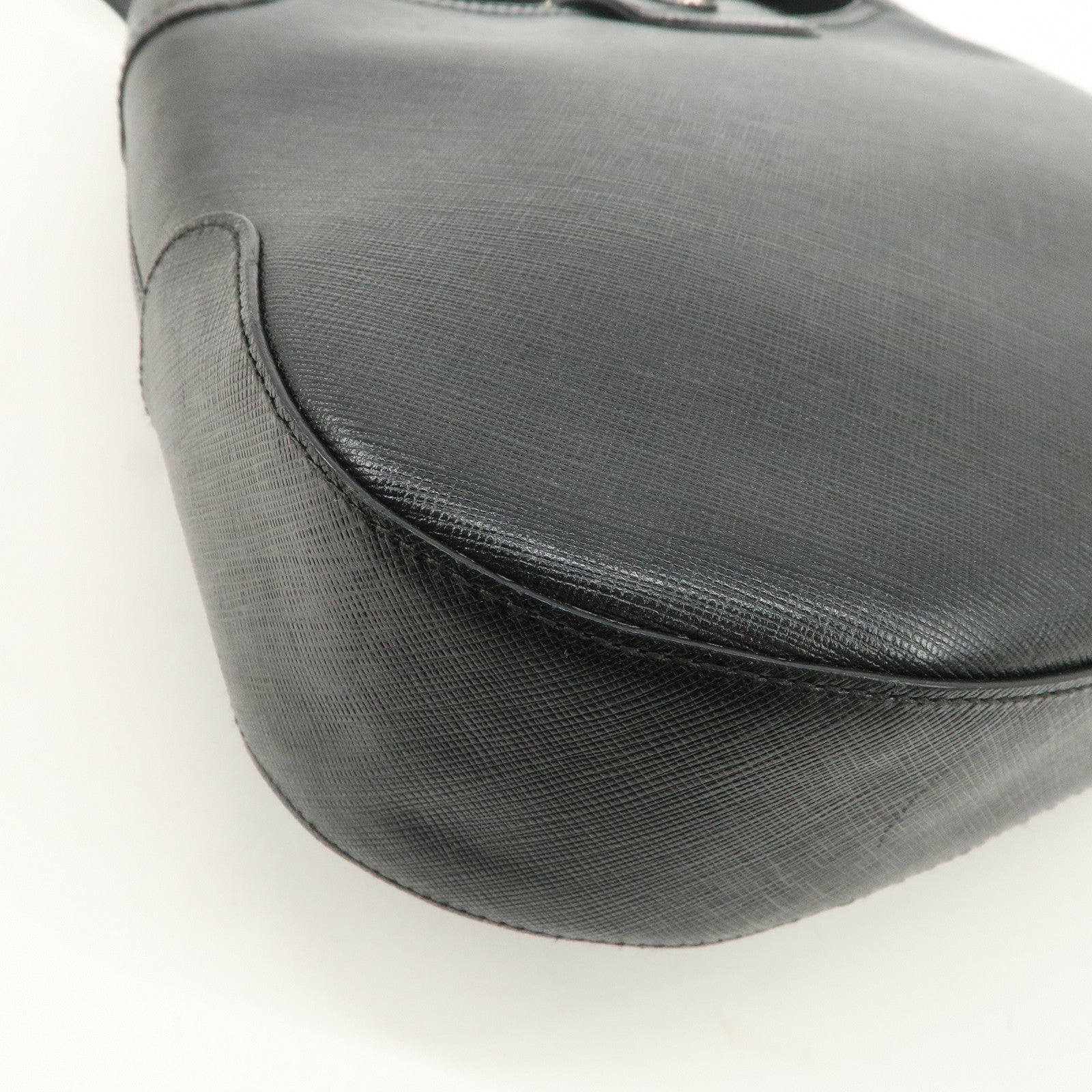 Ferragamo Gancini Leather Shoulder Bag Black