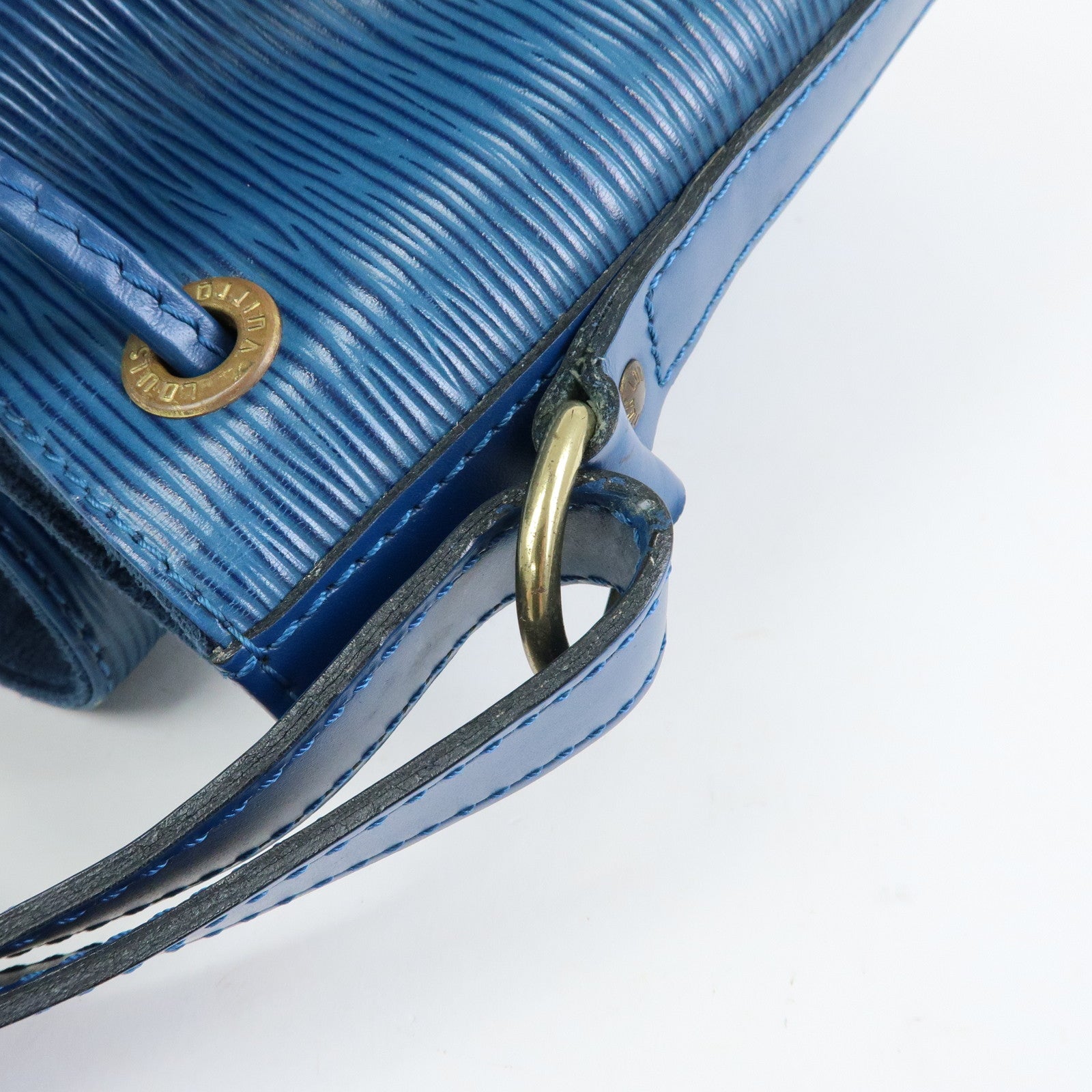 Louis Vuitton Epi Leather Petit Noe Shoulder Bag Toledo Blue M44105