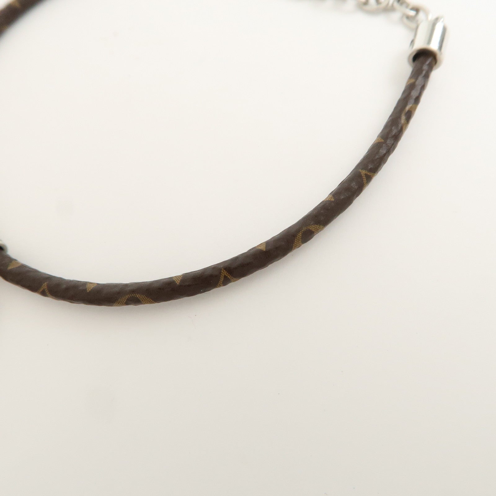 Louis Vuitton Monogram Canvas Vivienne Couple Bracelet M8424Z