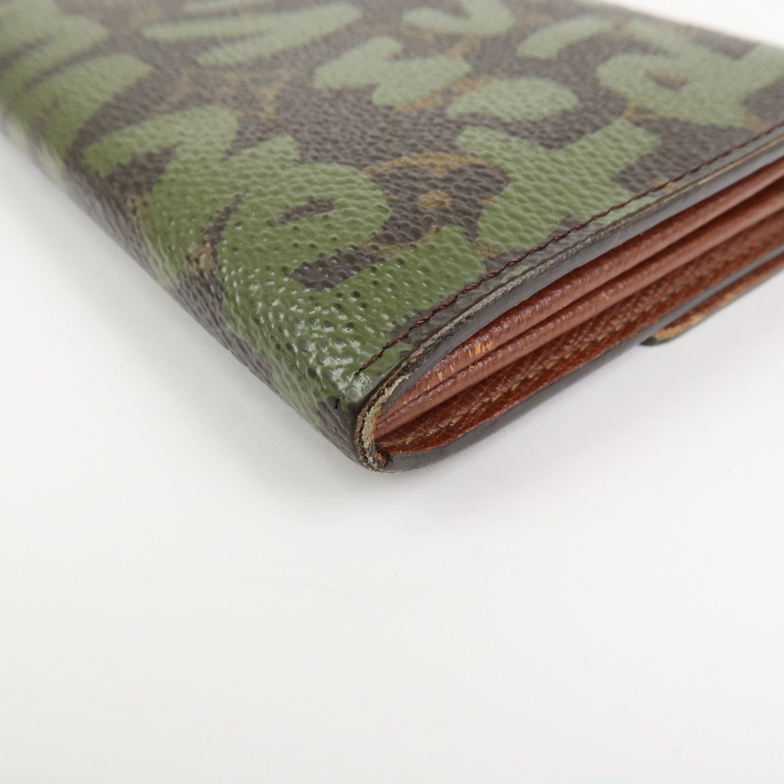 Louis Vuitton Monogram Graffiti Portefeuille Sarah Wallet M92188