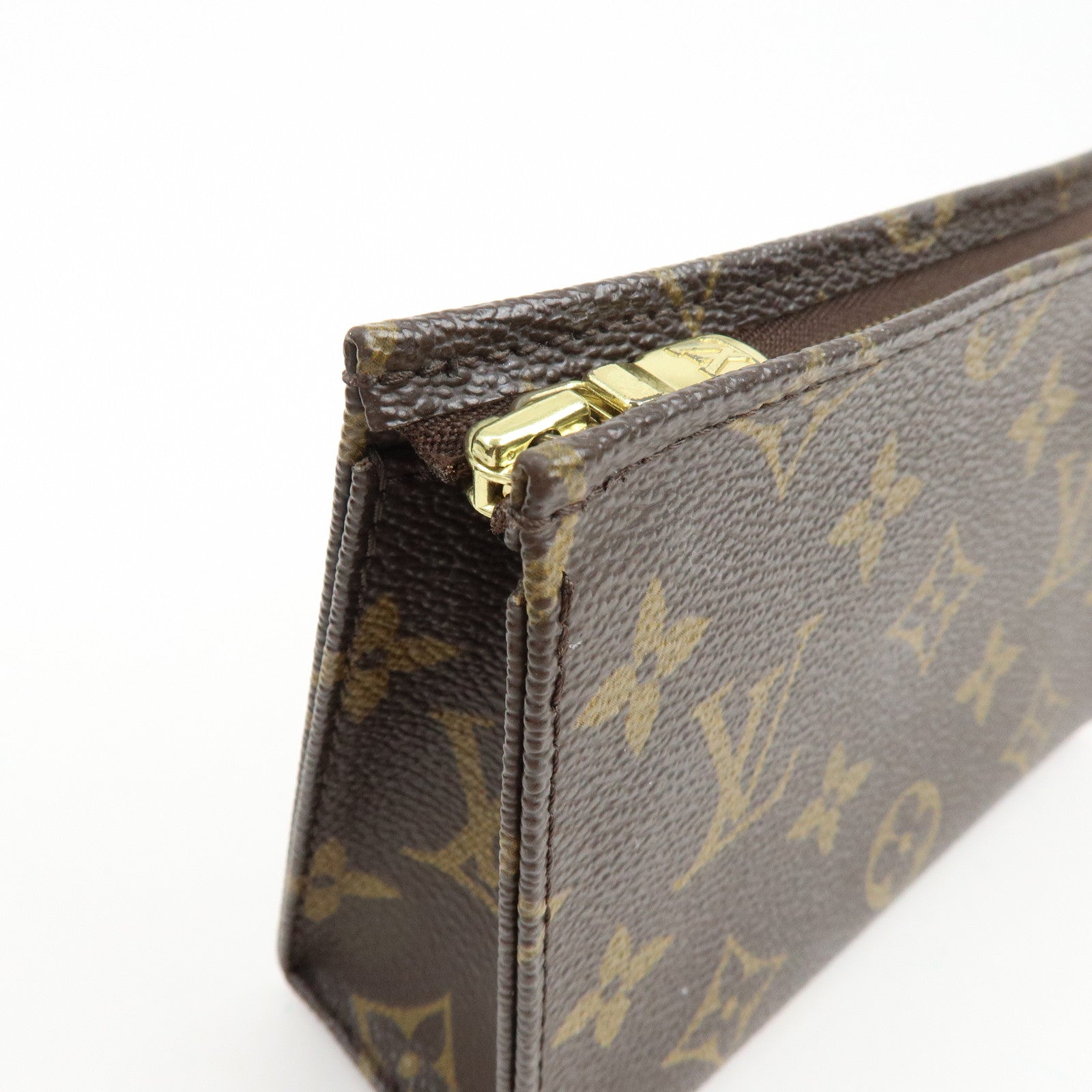 Louis Vuitton Monogram Poche Toilette 15 Cosmetic Pouch M47546