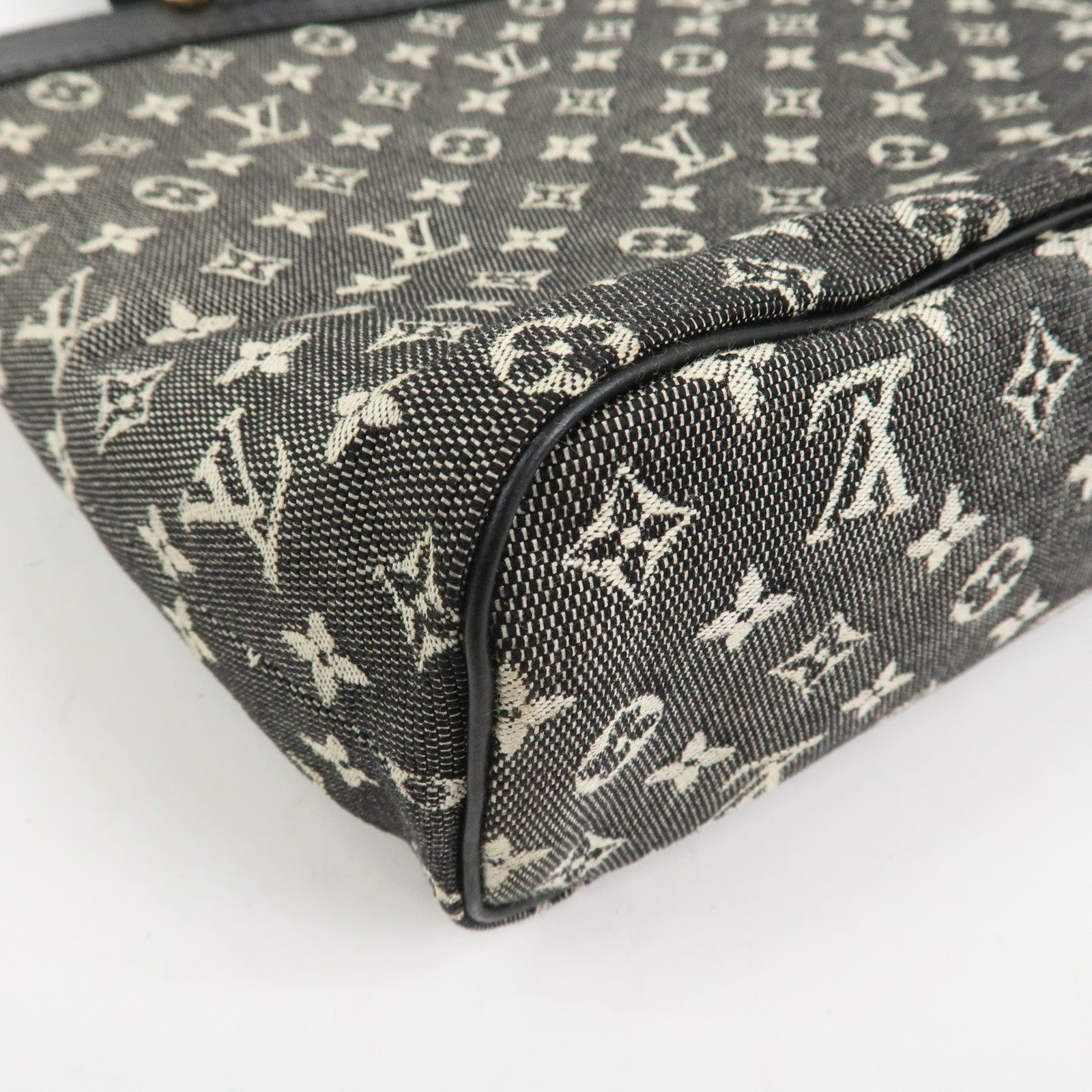 Louis Vuitton Monogram Mini Lucille PM Hand Bag Noir M92684